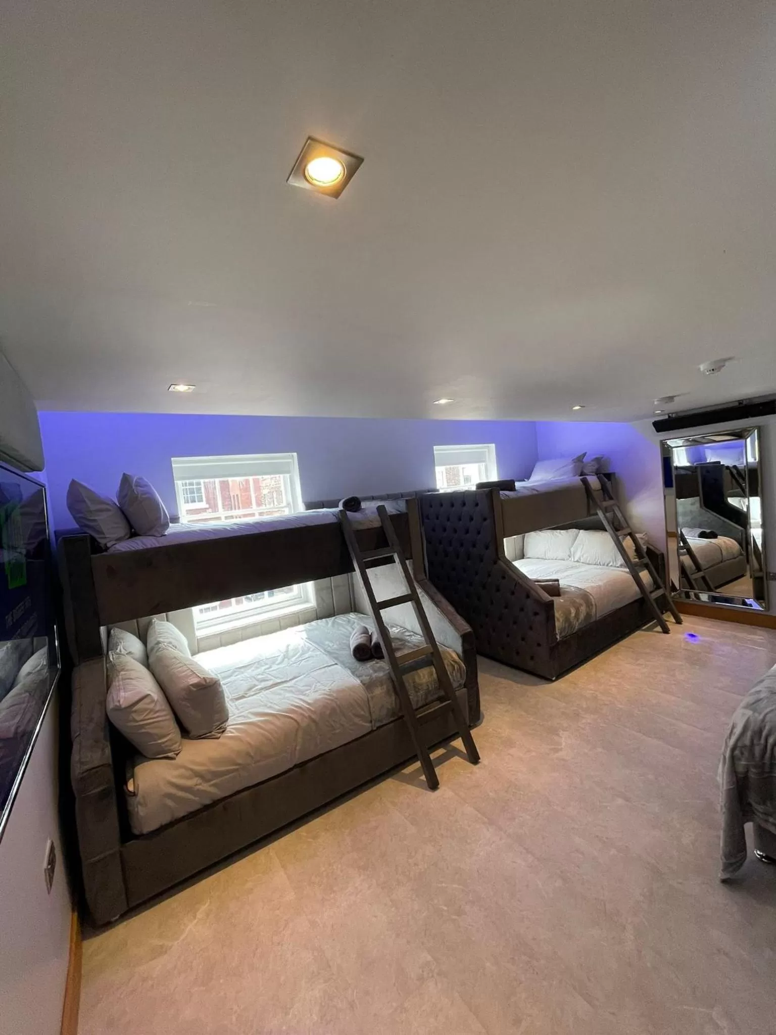 Bed in Belvedere Aparthotel - 83 Mount Pleasant