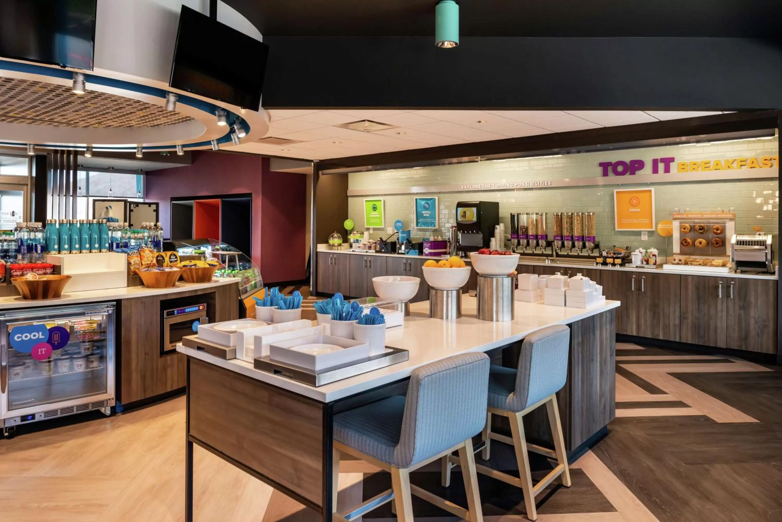 Breakfast in Tru By Hilton Staunton