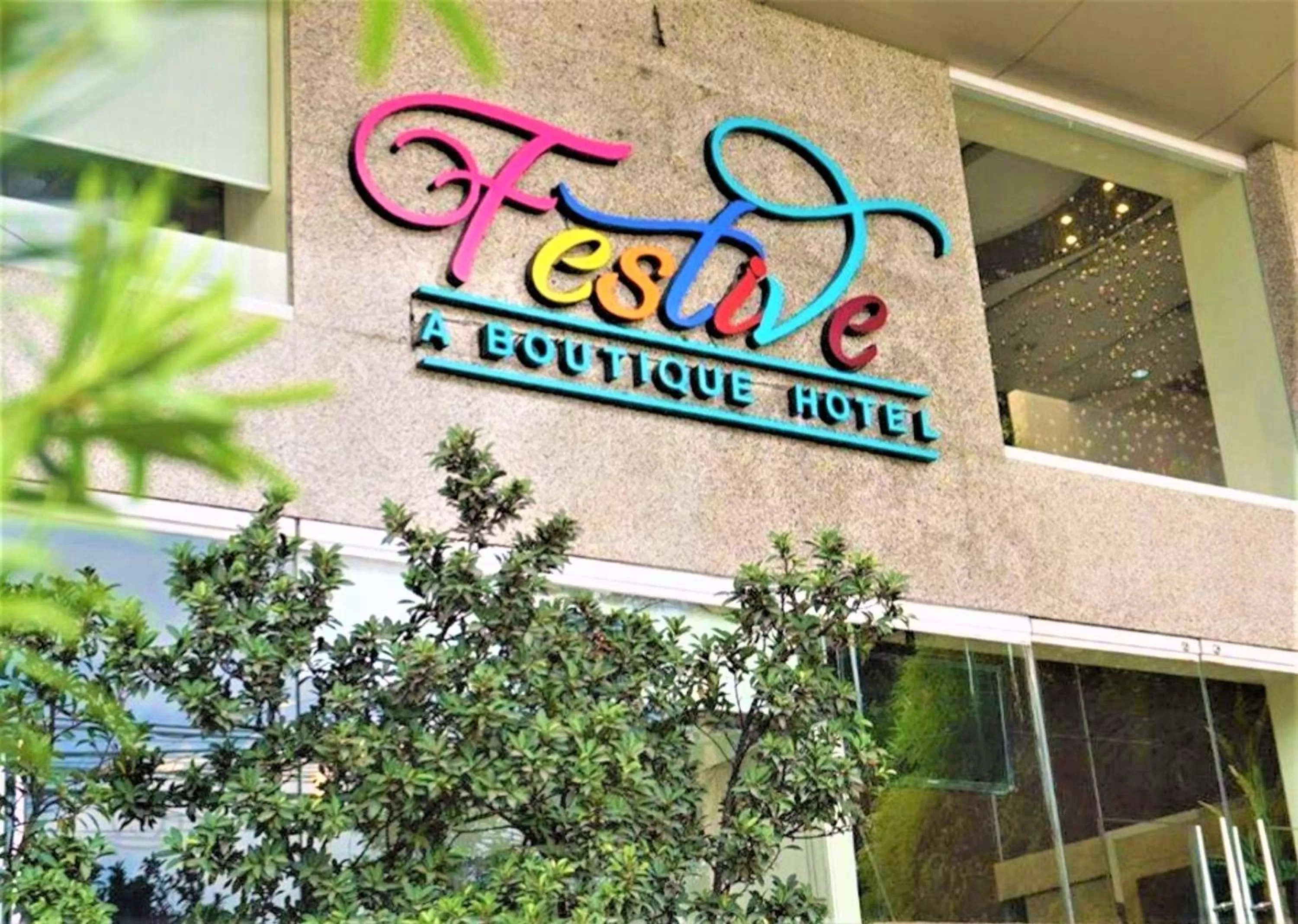 Facade/entrance in Festive Hotel Makati