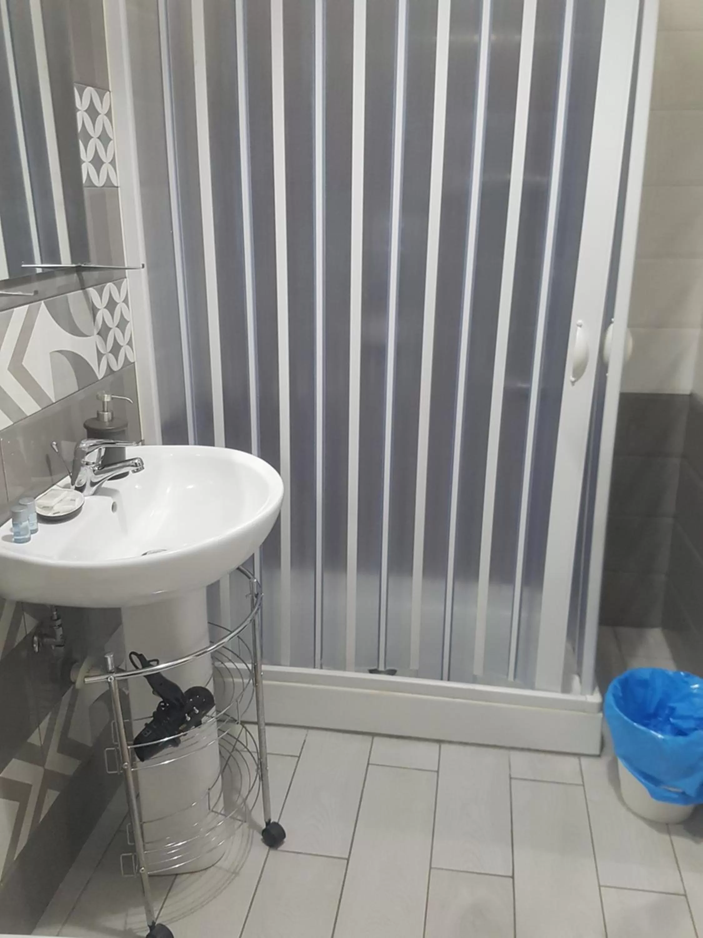 Bathroom in B&B President