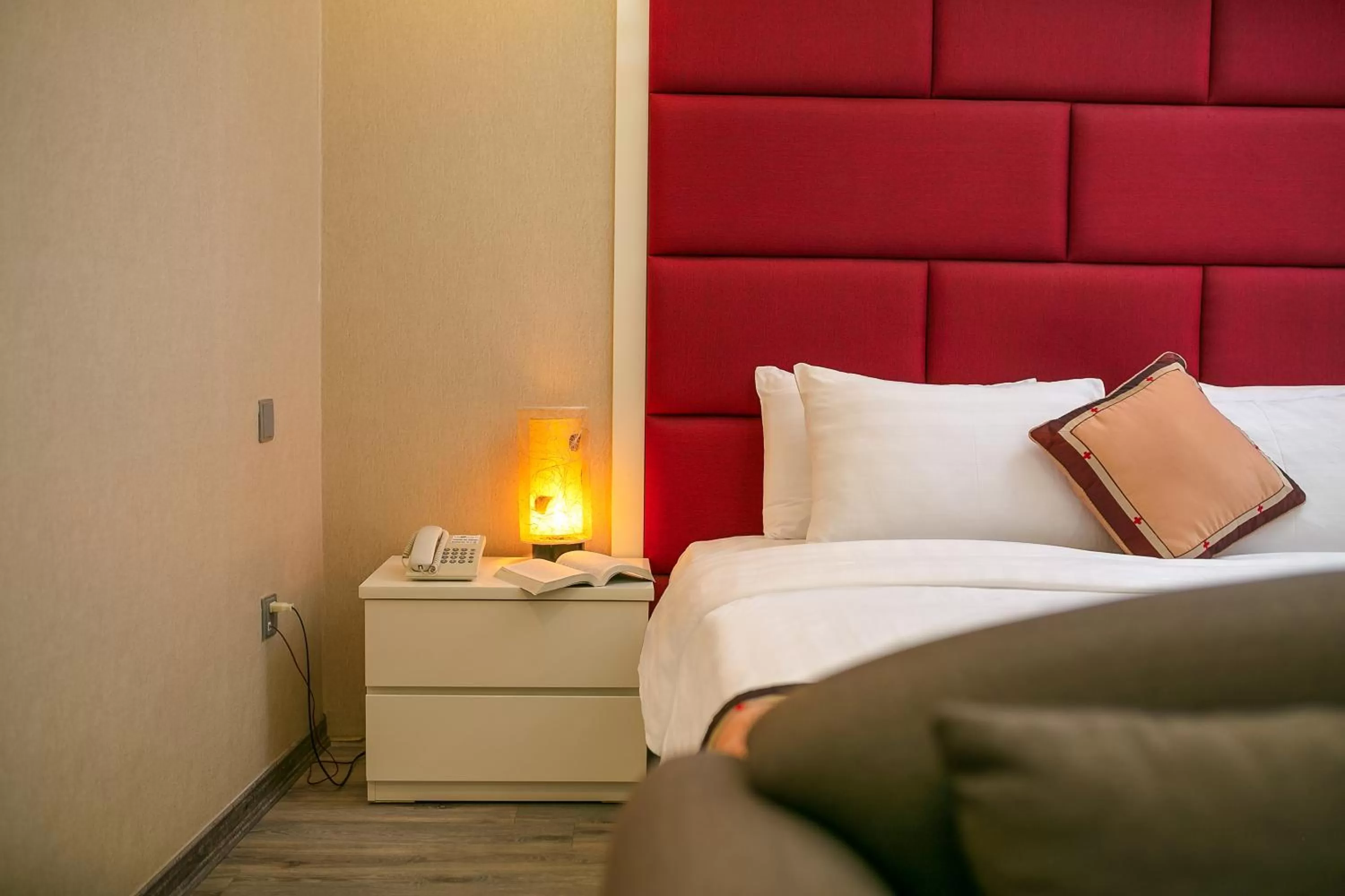 Bedroom, Bed in Emerald Boutique Hotel