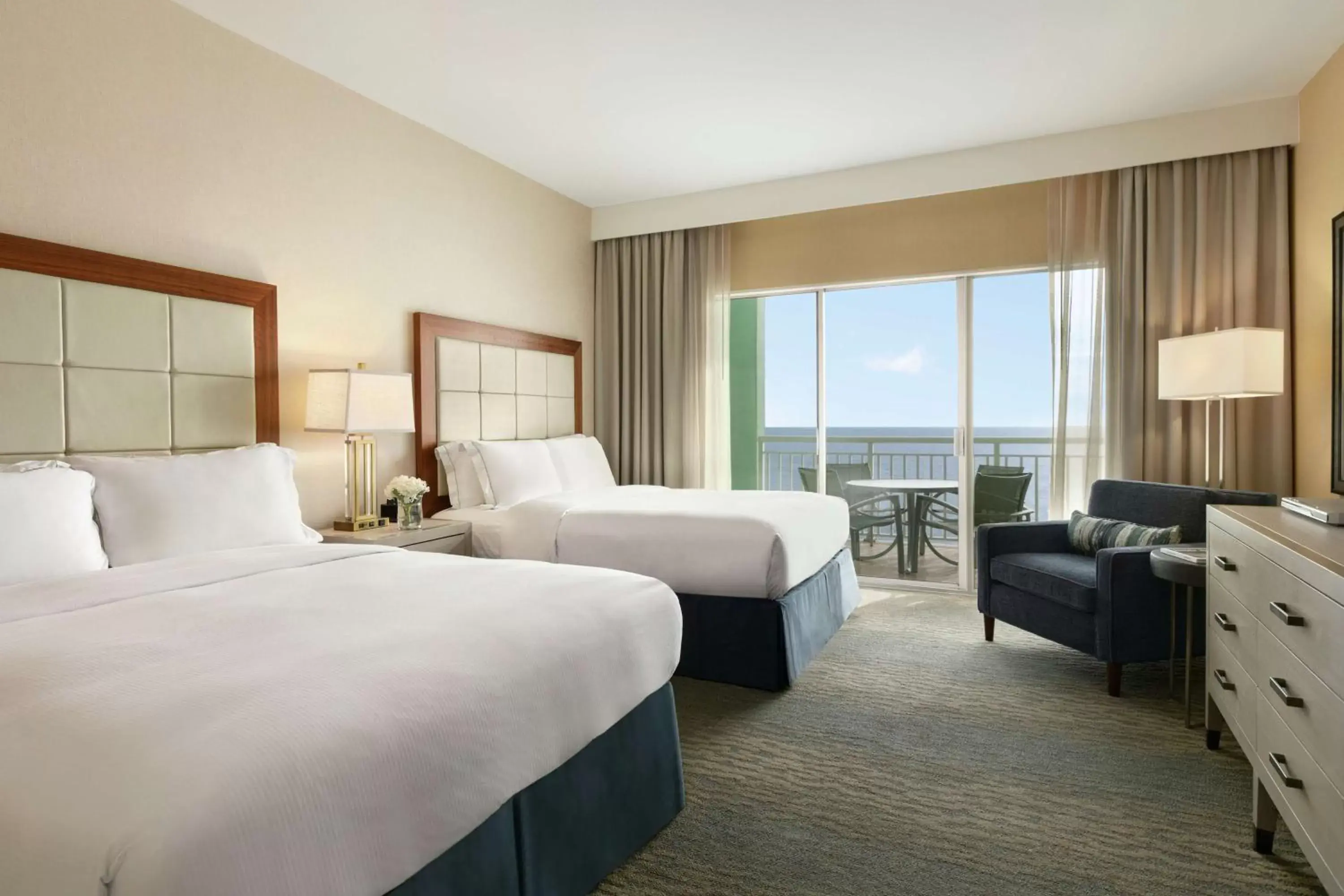 Queen Suite with Tub - Mobility Accessible - Oceanfront in Hilton Suites Ocean City Oceanfront Queen Suite with Tub - Mobility Accessible - Oceanfront in Hilton Suites Ocean City Oceanfront