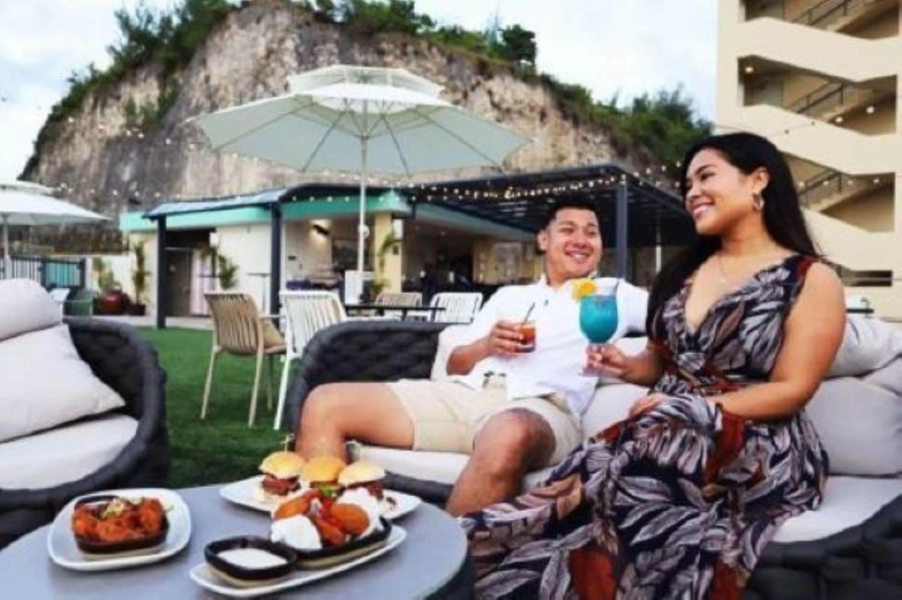 Patio in The Bayview Hotel Guam