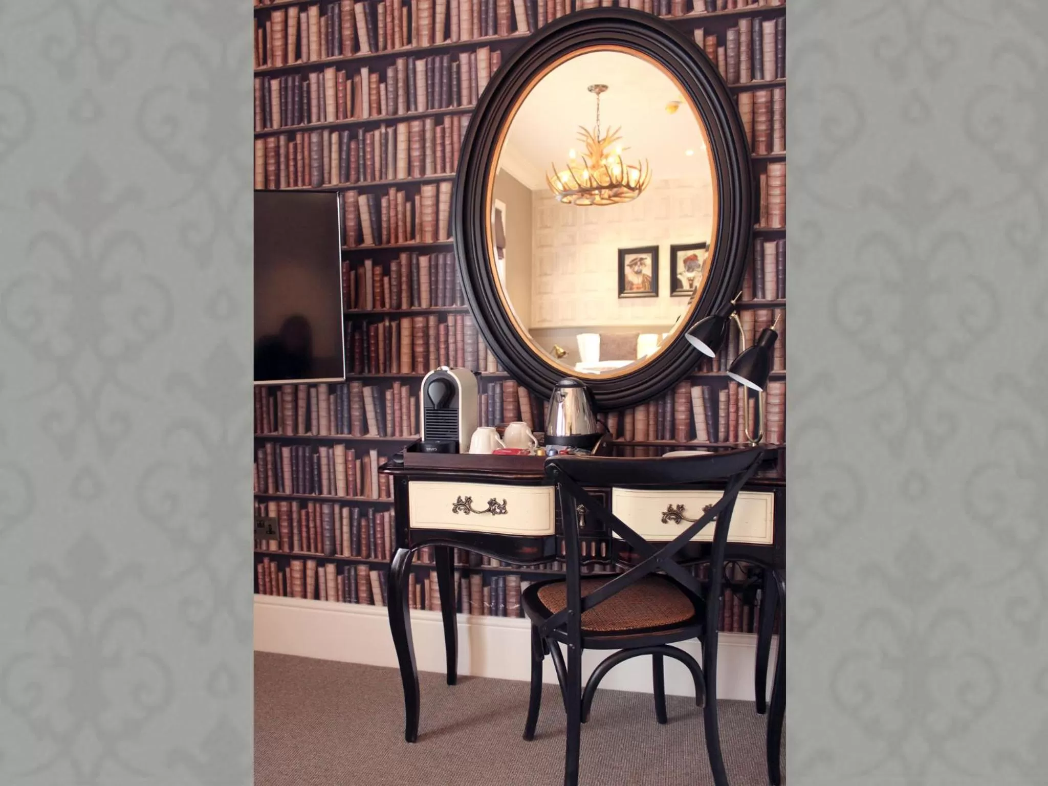 Coffee/tea facilities in The One Tun Pub & Rooms