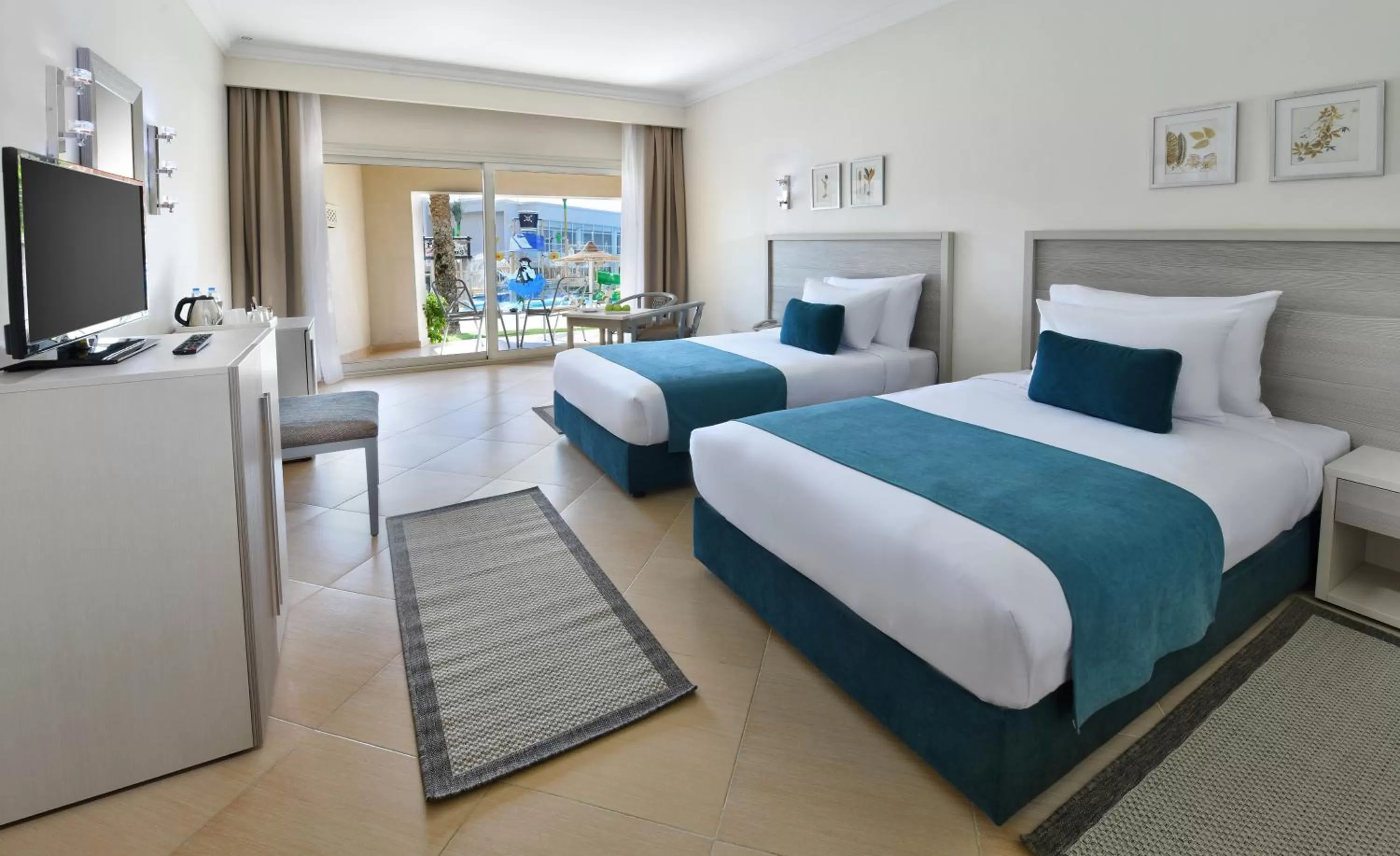 Photo of the whole room, Bed in JAZ Soma Beach