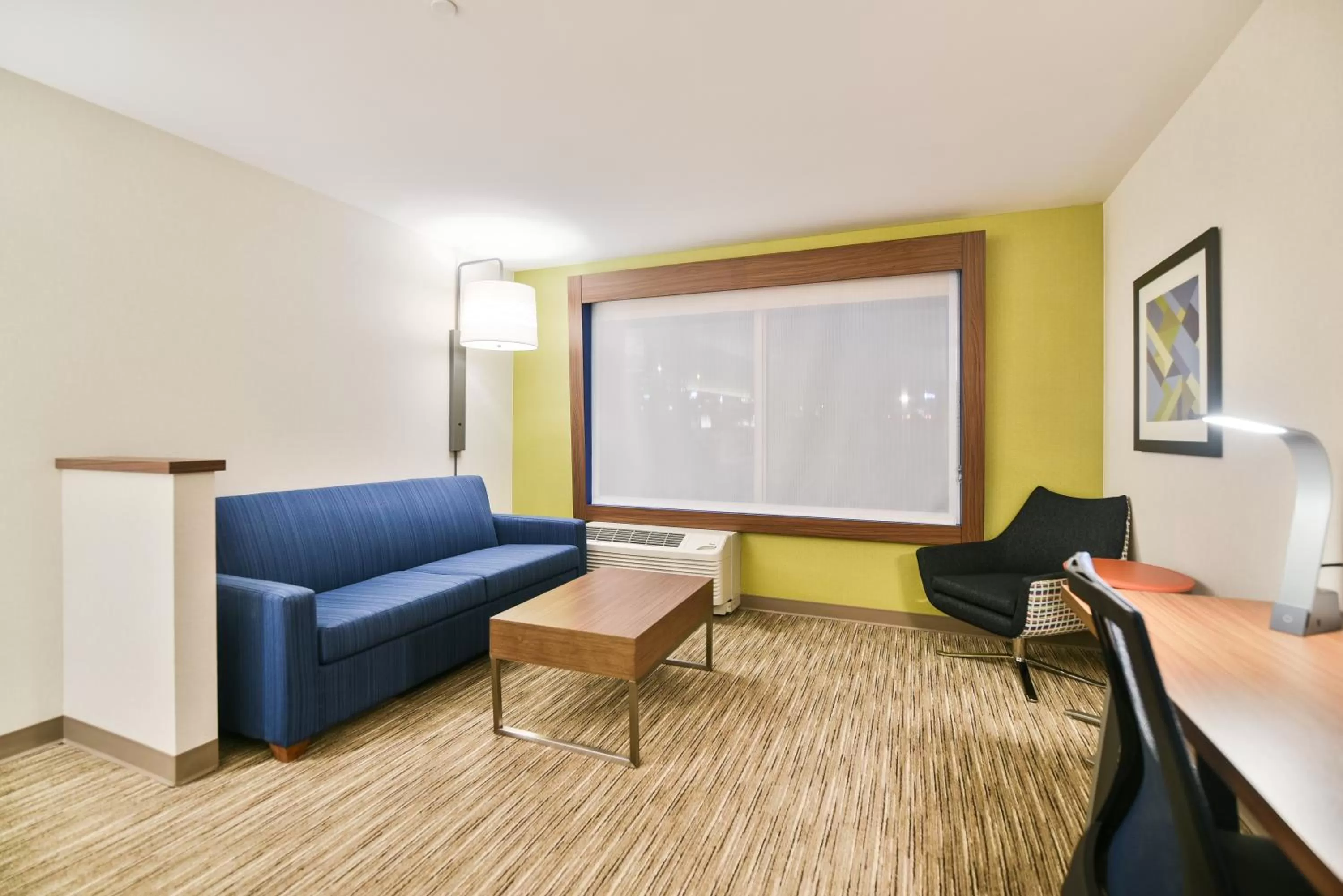 Bedroom in Holiday Inn Express & Suites Lehi - Thanksgiving Point by IHG