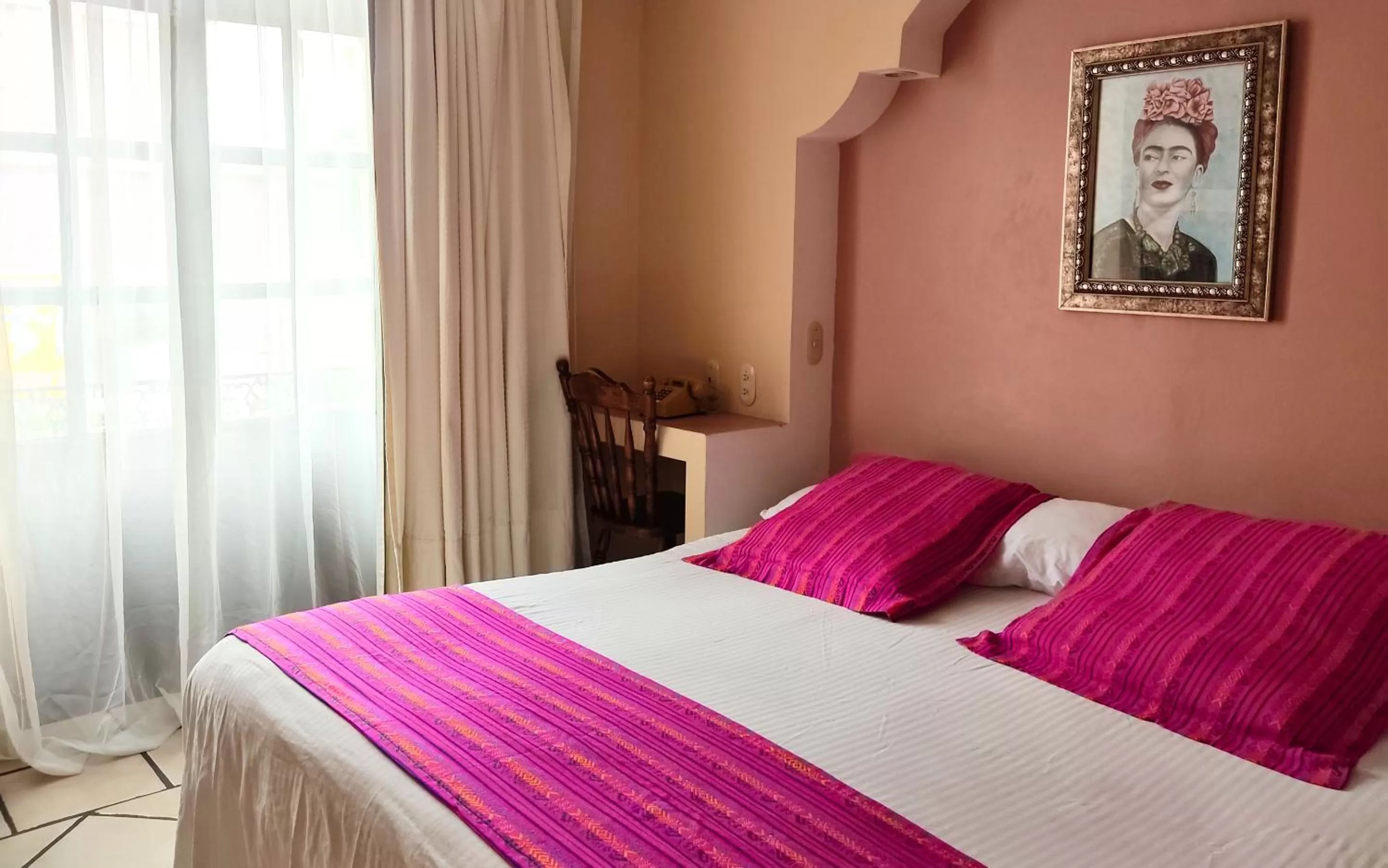 Photo of the whole room, Bed in Hotel Real Catedral