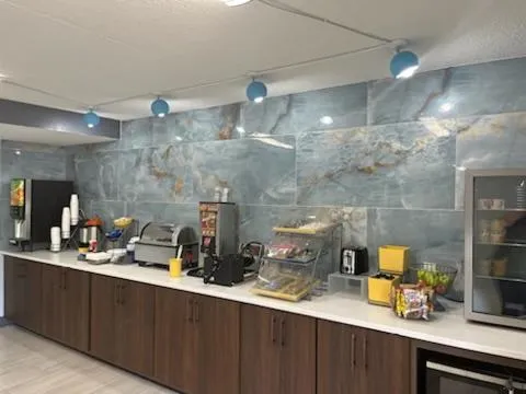 Food in Days Inn by Wyndham Farmville