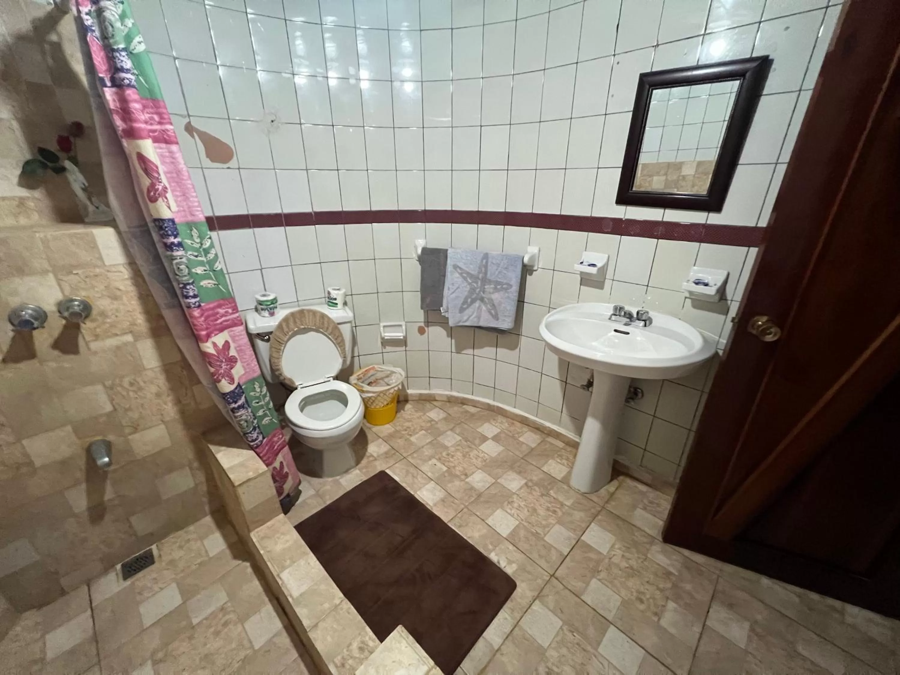 Bathroom in Villa Antonia 16