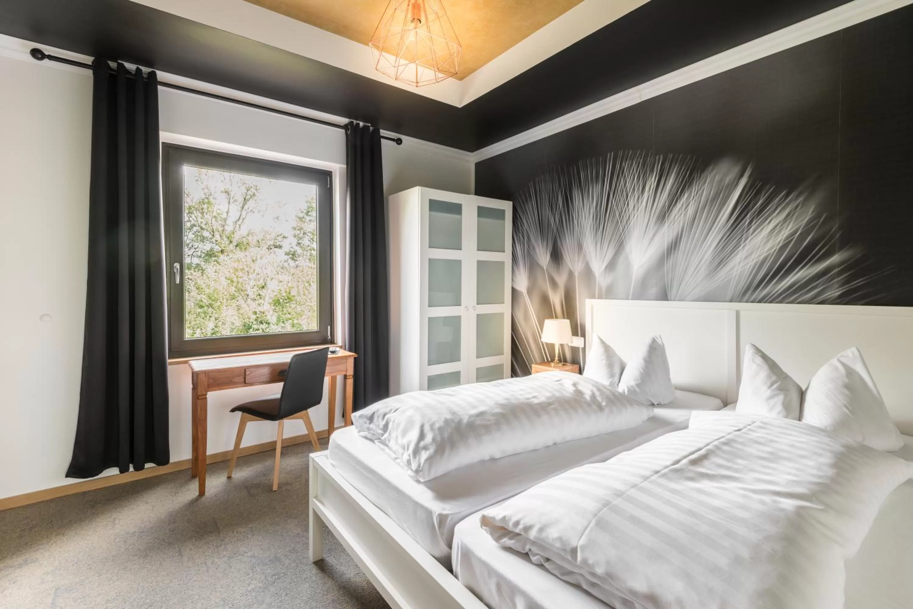 Bed in Engel Hotel Grill Bar