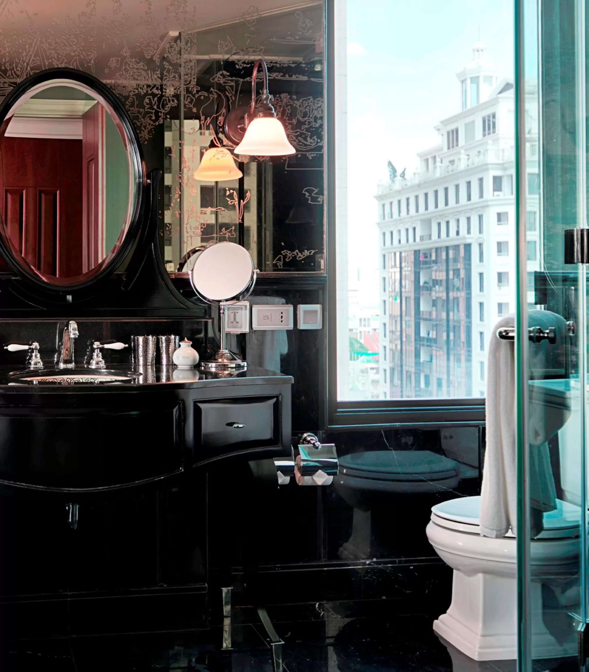 Bathroom in Hotel Muse Bangkok Langsuan - MGallery