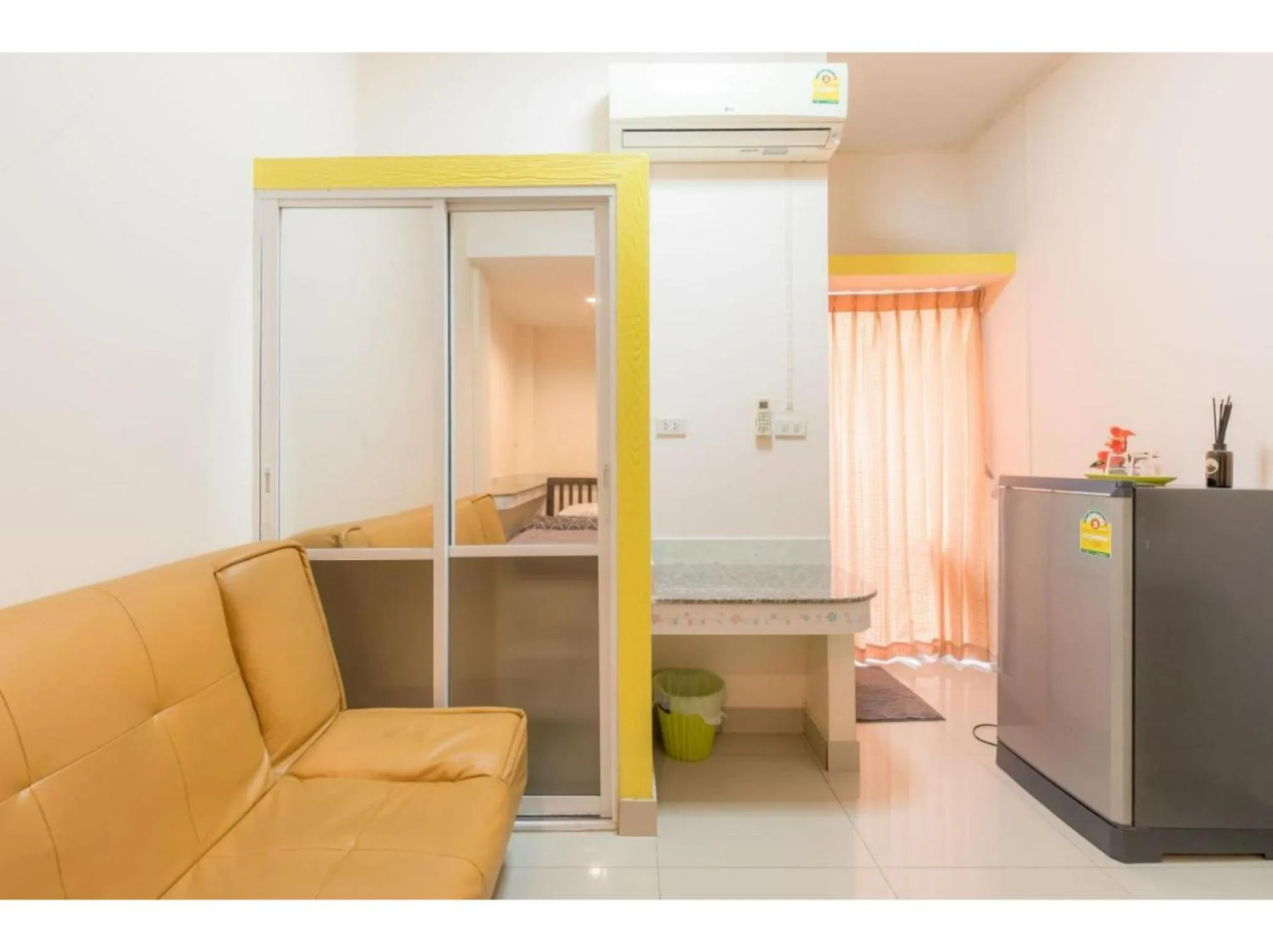 Bedroom, Bathroom in OYO 75405 Ladda Place