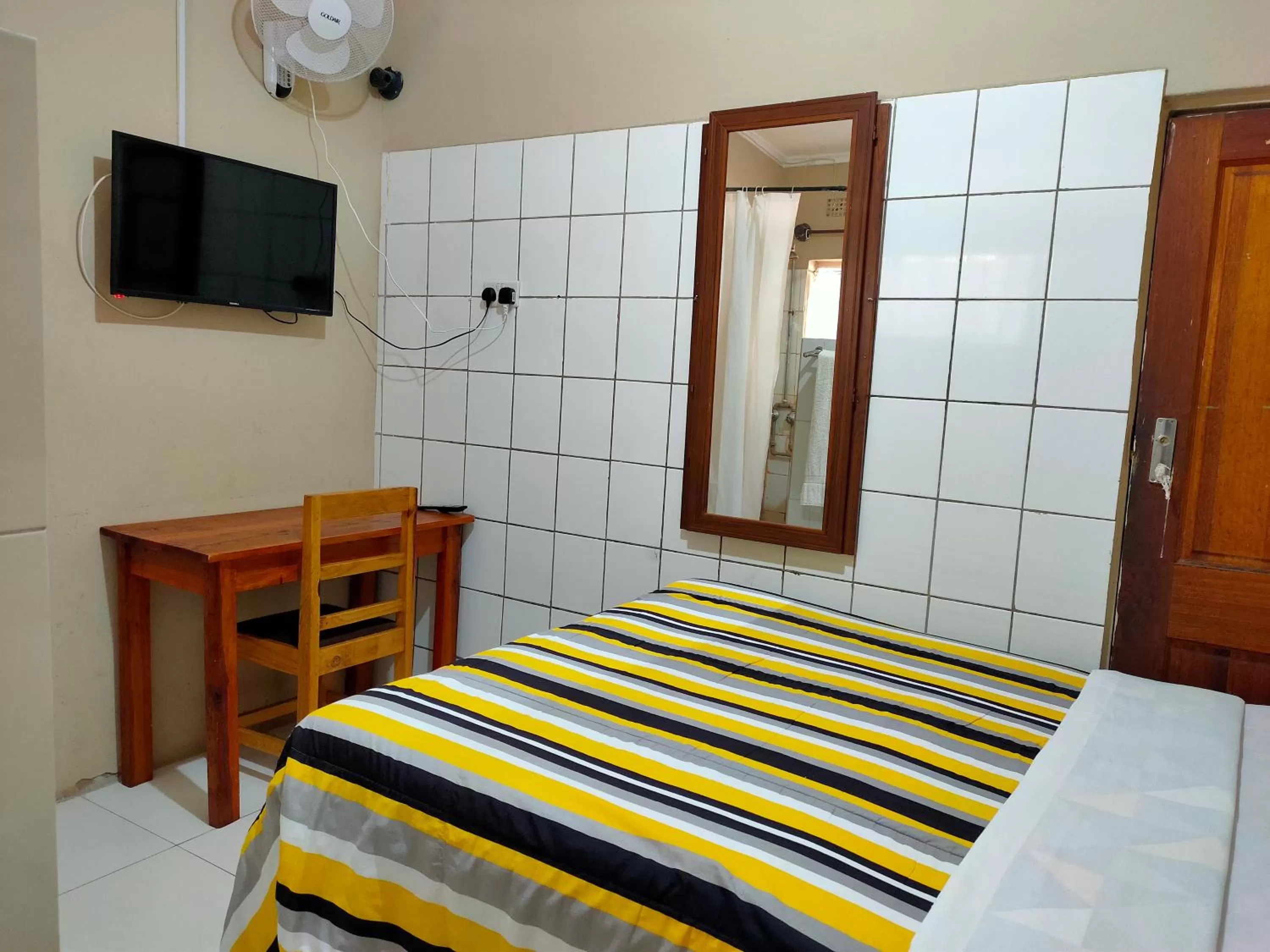 Bed in Golden Days Lodge