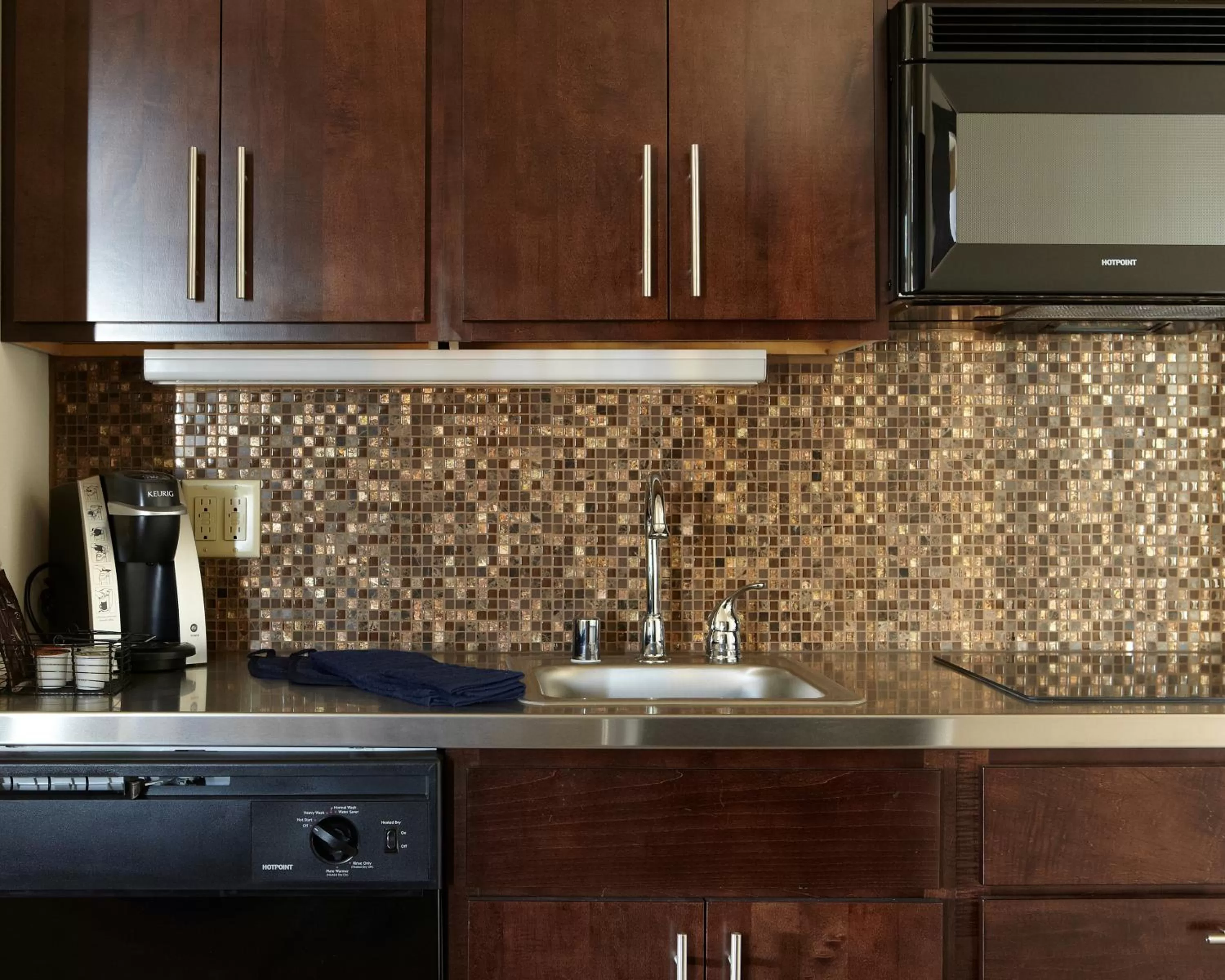 Guests in Brewhouse Inn and Suites