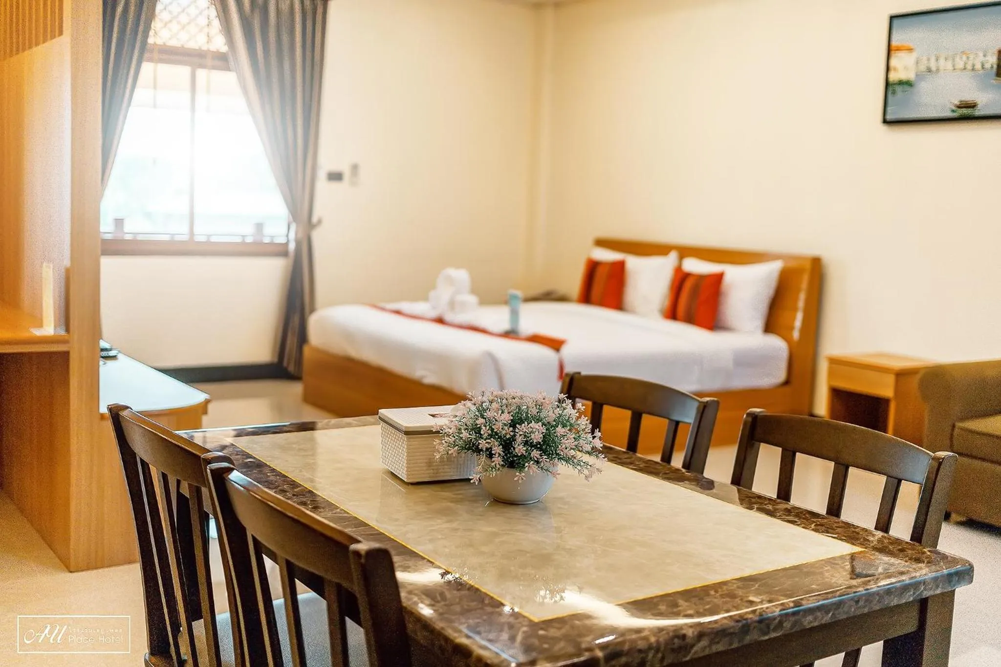 Photo of the whole room, Bed in AU Place Hotel