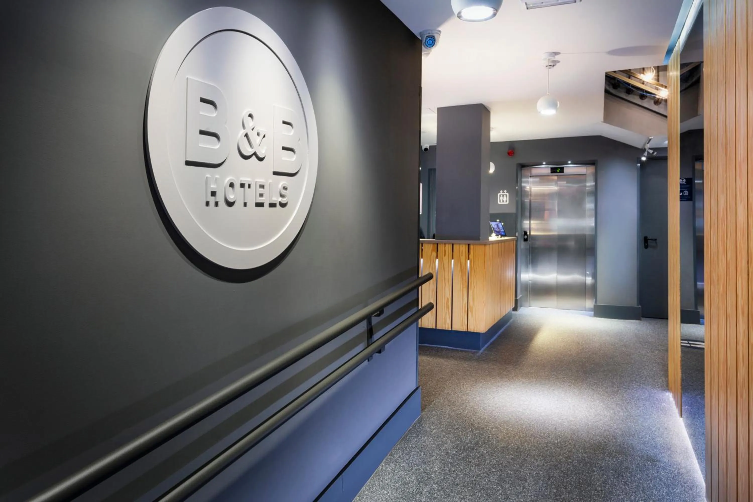 Property logo or sign in B&B HOTEL Madrid Centro Fuencarral 52