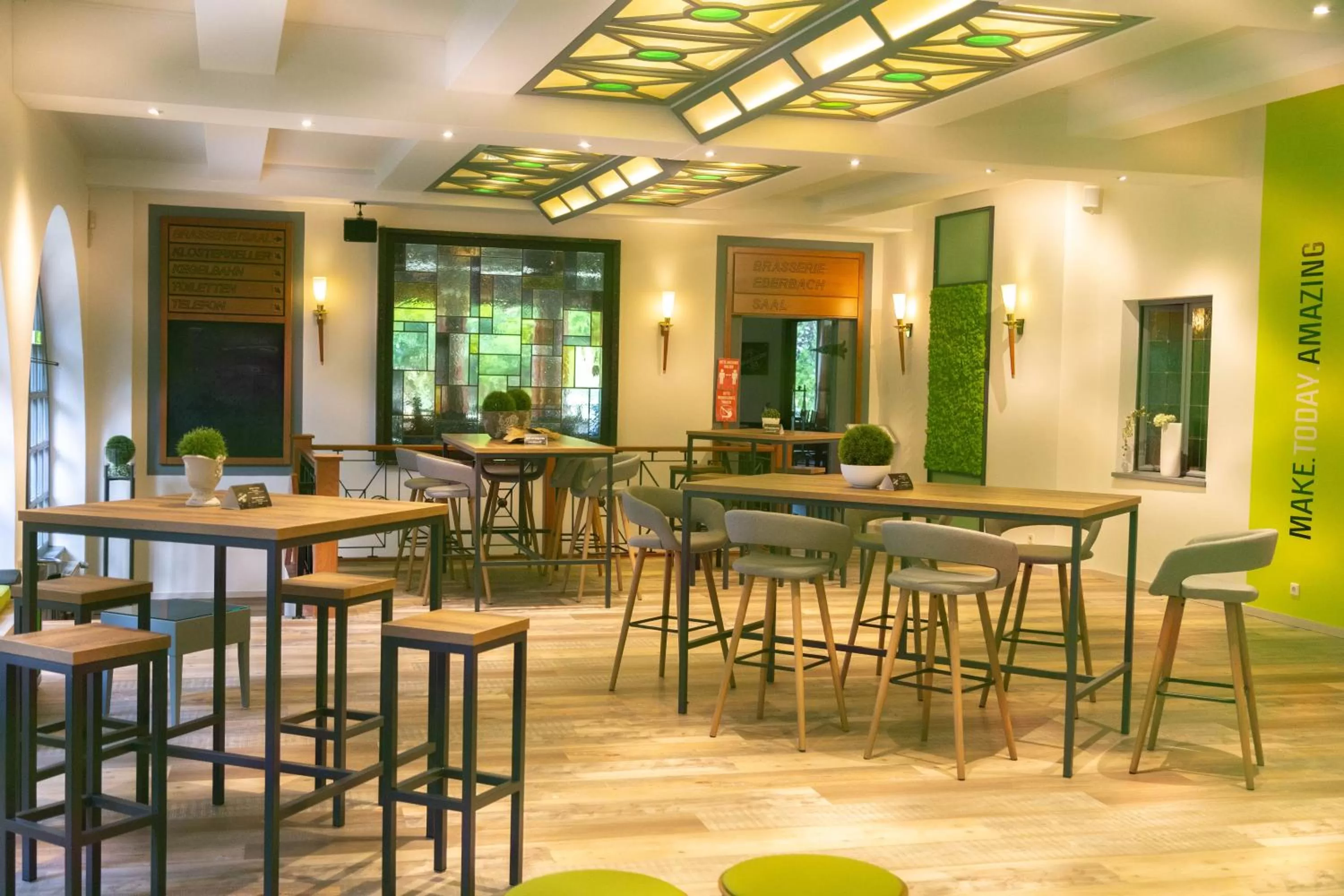 Lounge or bar in Das Ebertor - Hotel & Hostel