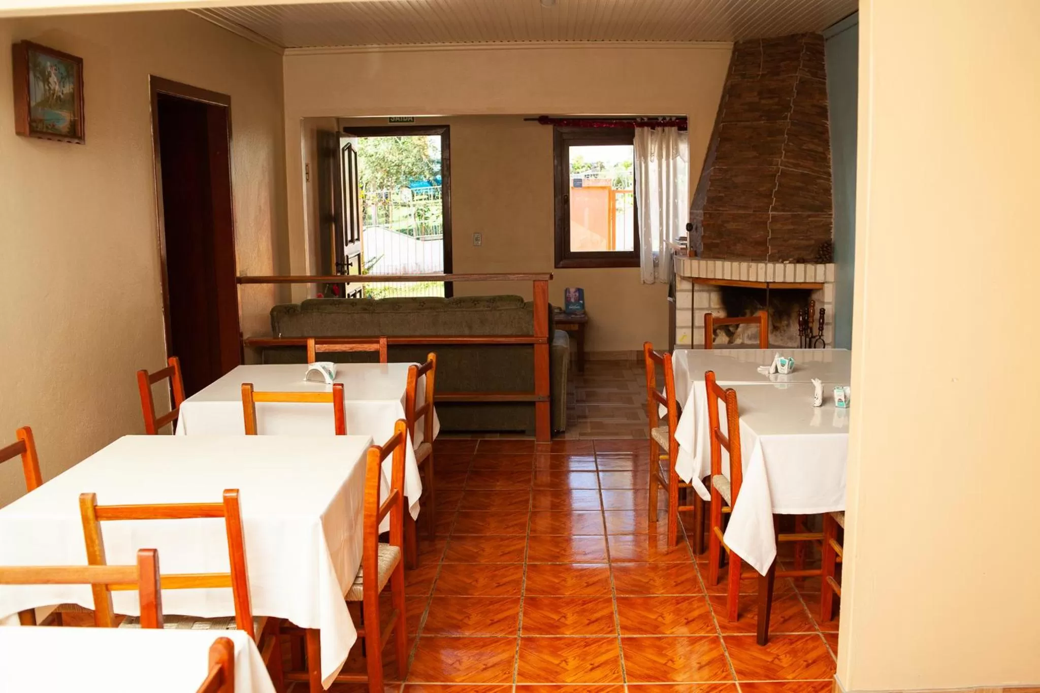 Dining area, Bed in Pousada Barth
