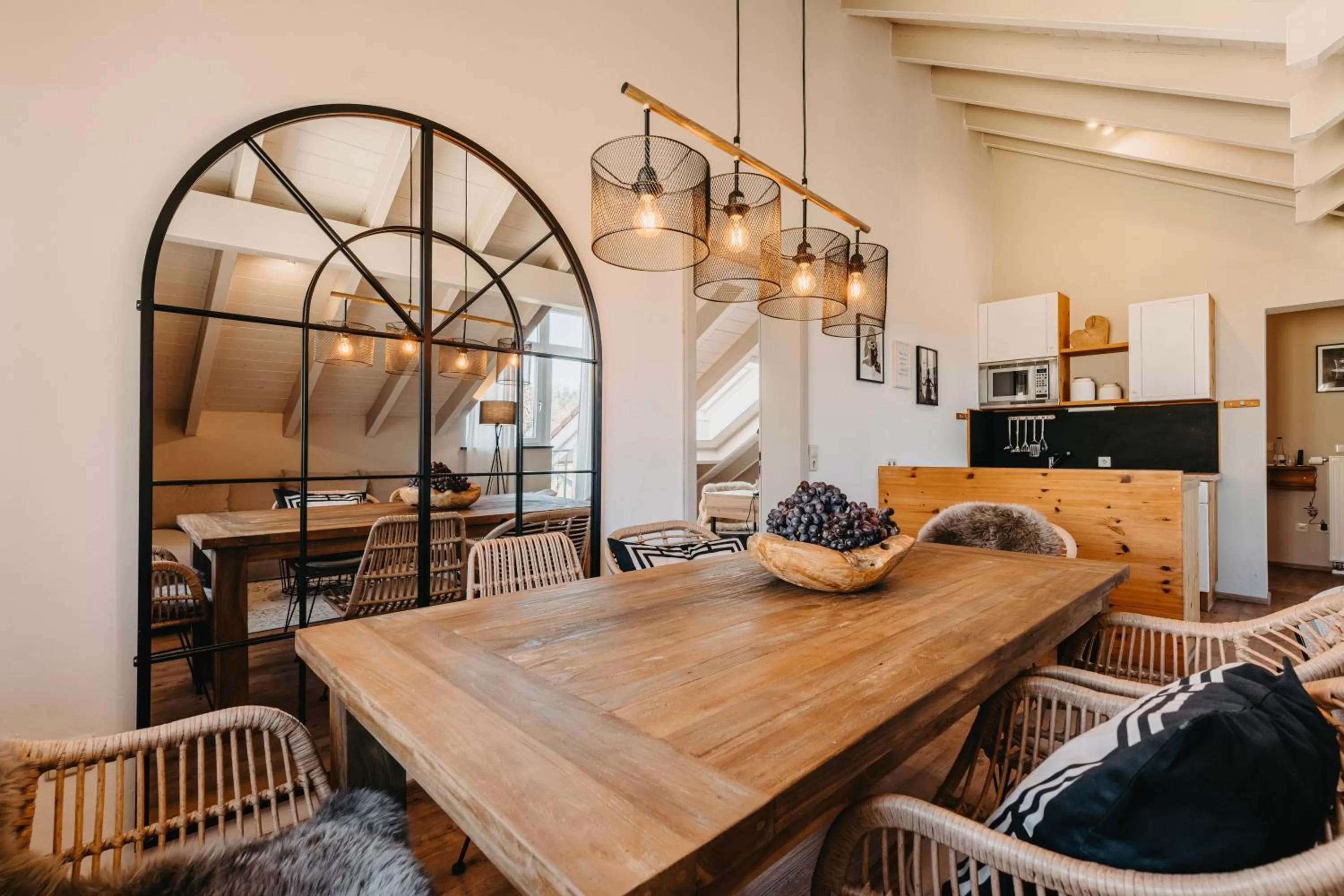 Living room, Dining Area in Becksteiner Rebenhof