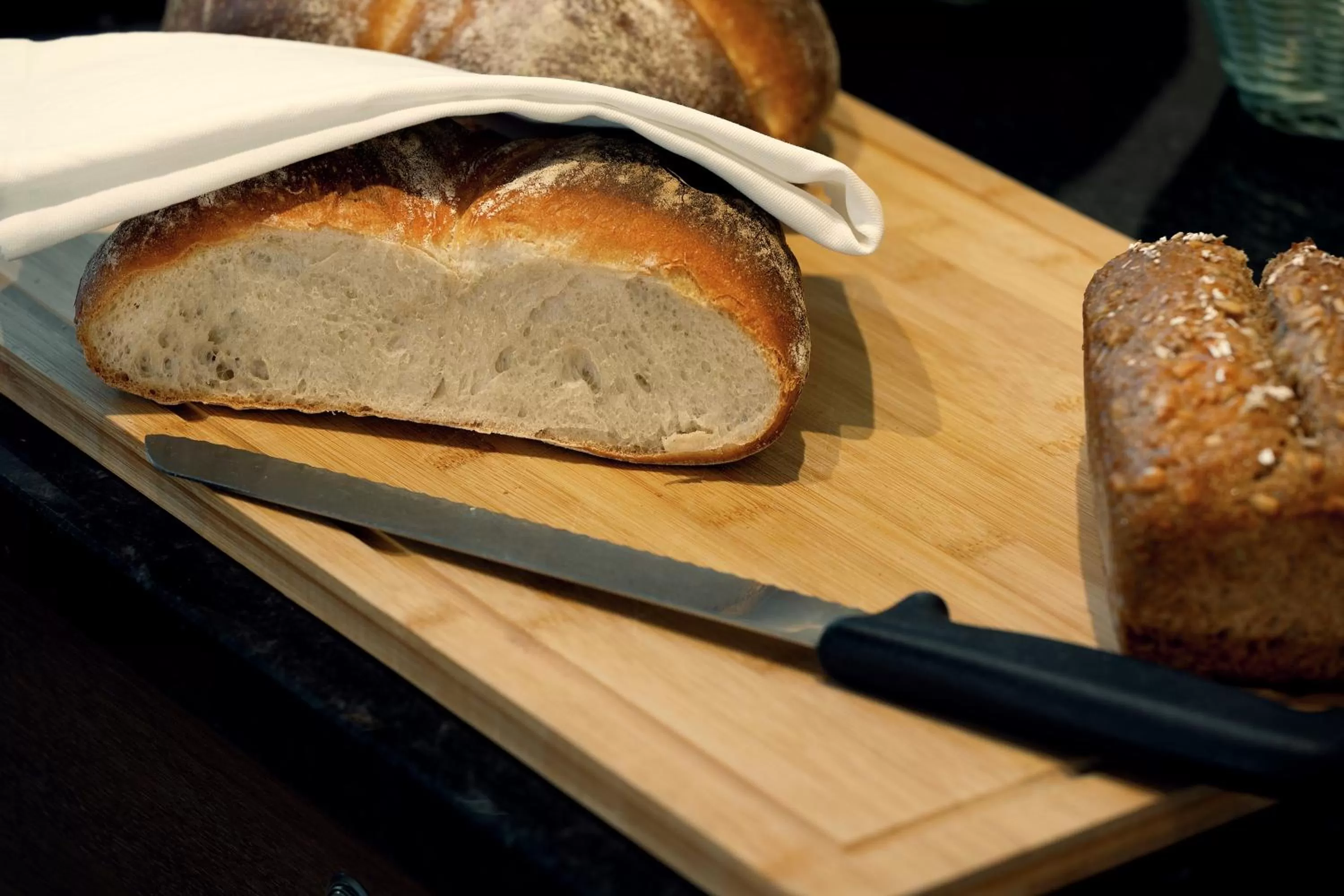 Buffet breakfast in Hotel Linde - 24h Self Check-in