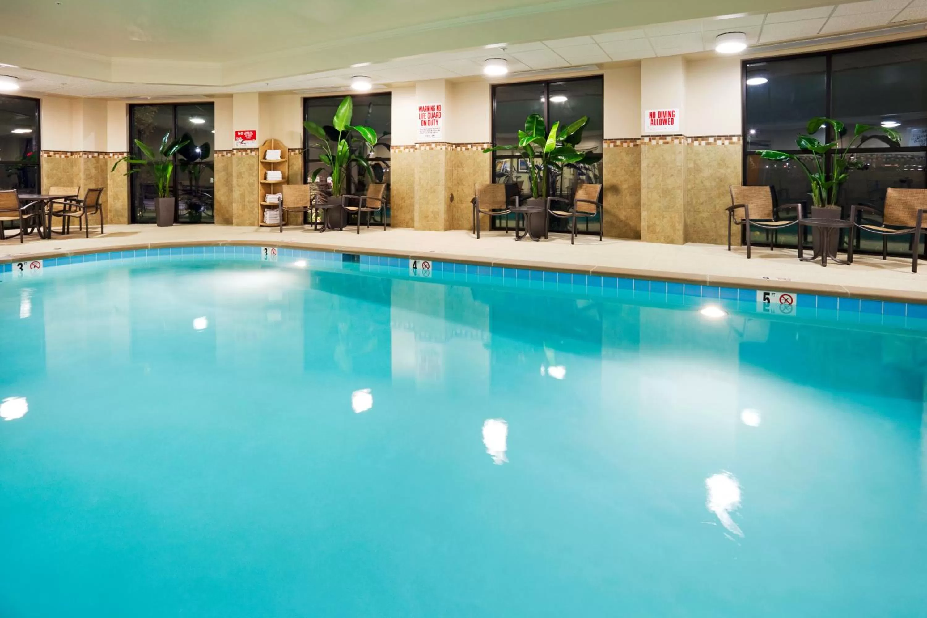 Swimming pool in Holiday Inn Express Hotel & Suites Mount Juliet - Nashville Area by IHG
