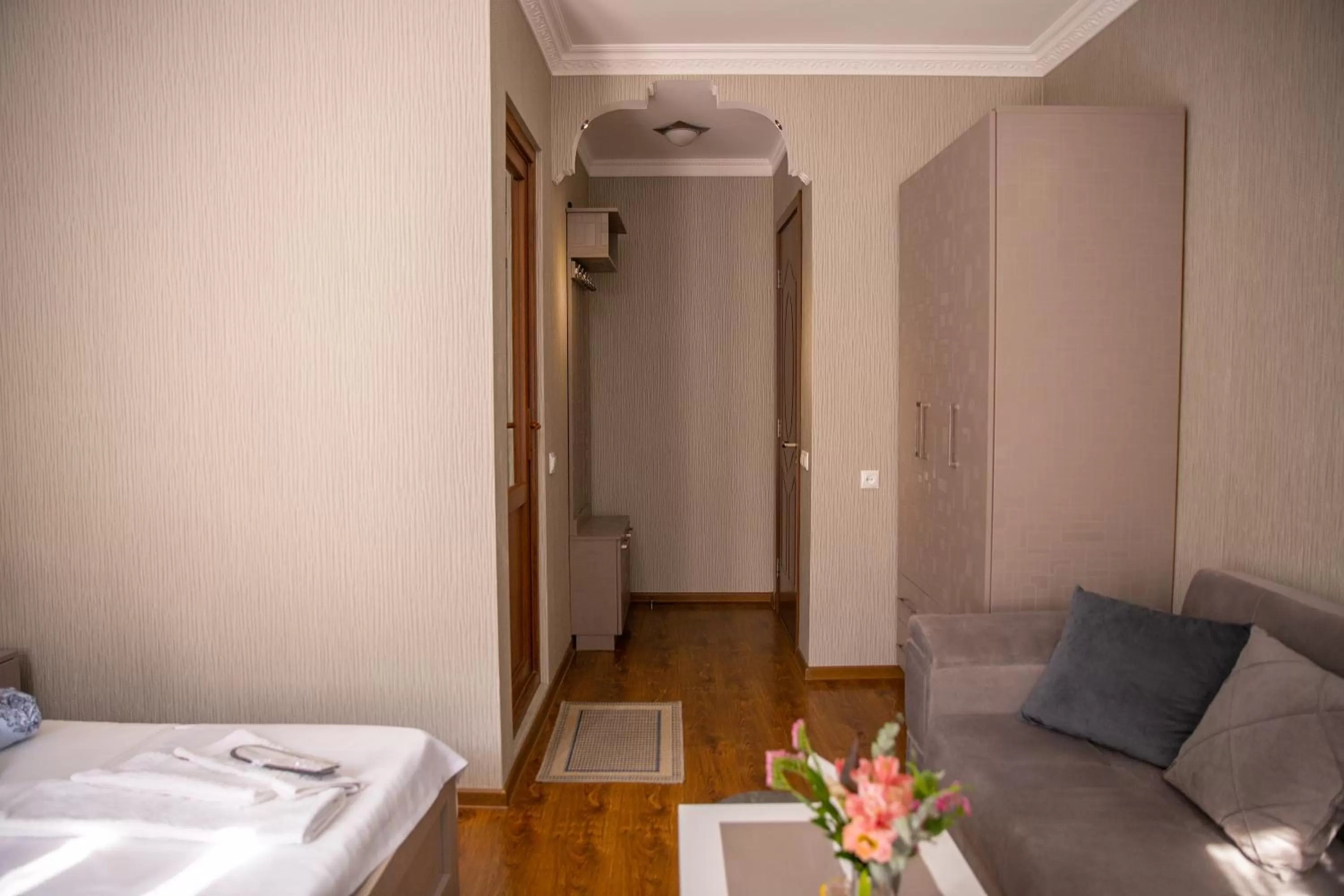 Bedroom, Bed in Family Hotel Kolorit Old Tbilisi