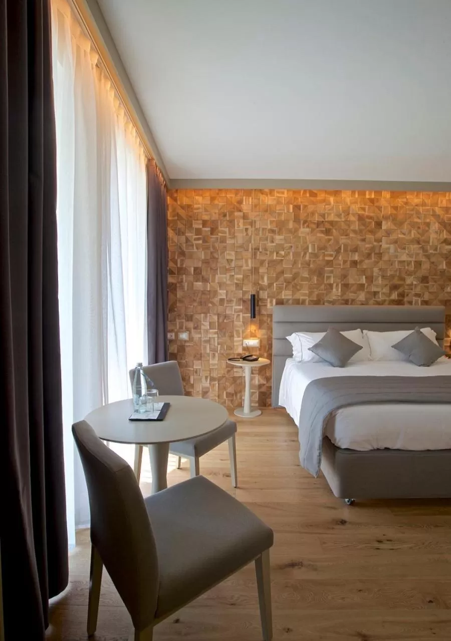 Bedroom, Bed in Lifestyle Room Binario Zero