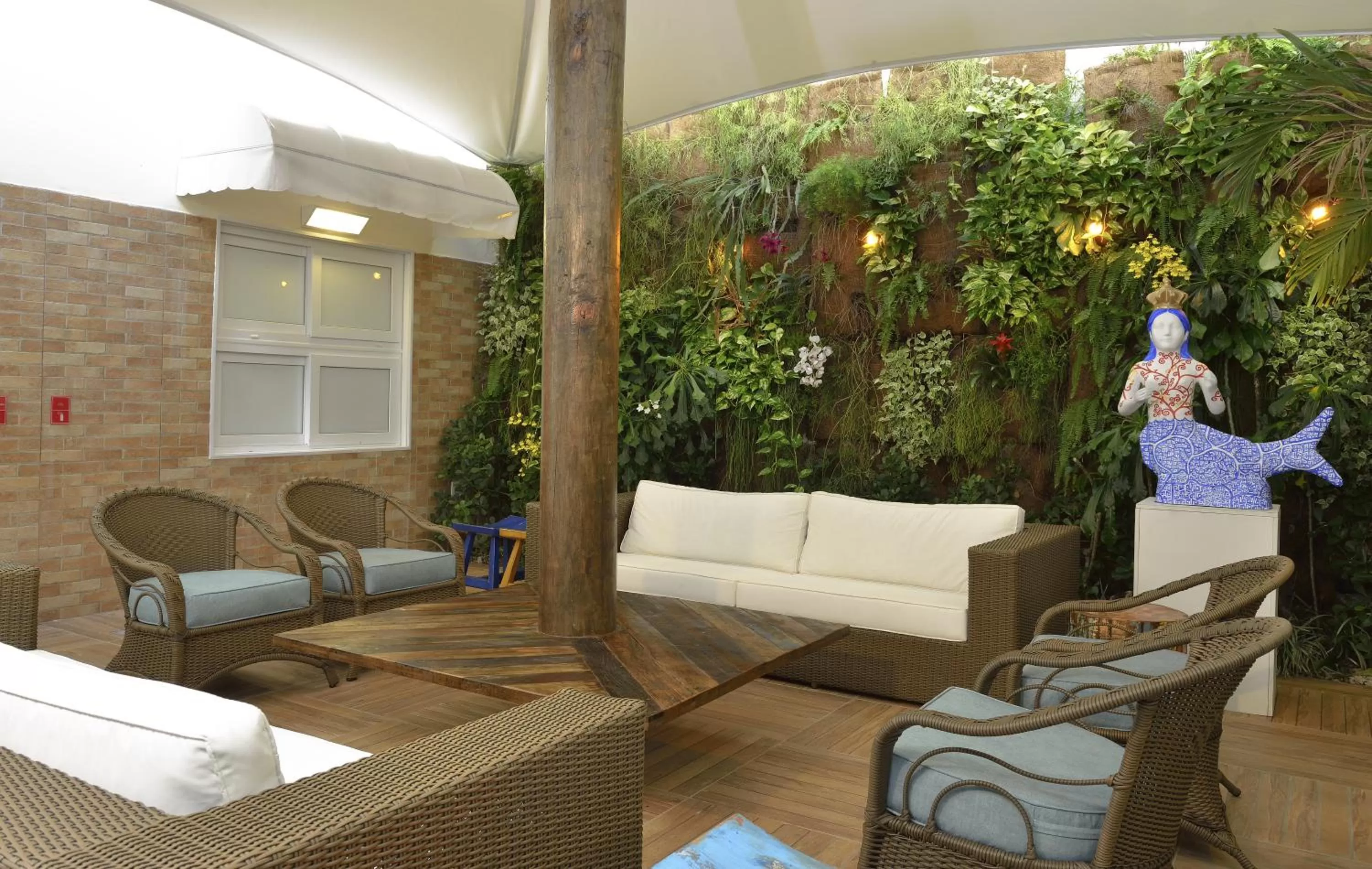 Patio in Rede Andrade Express