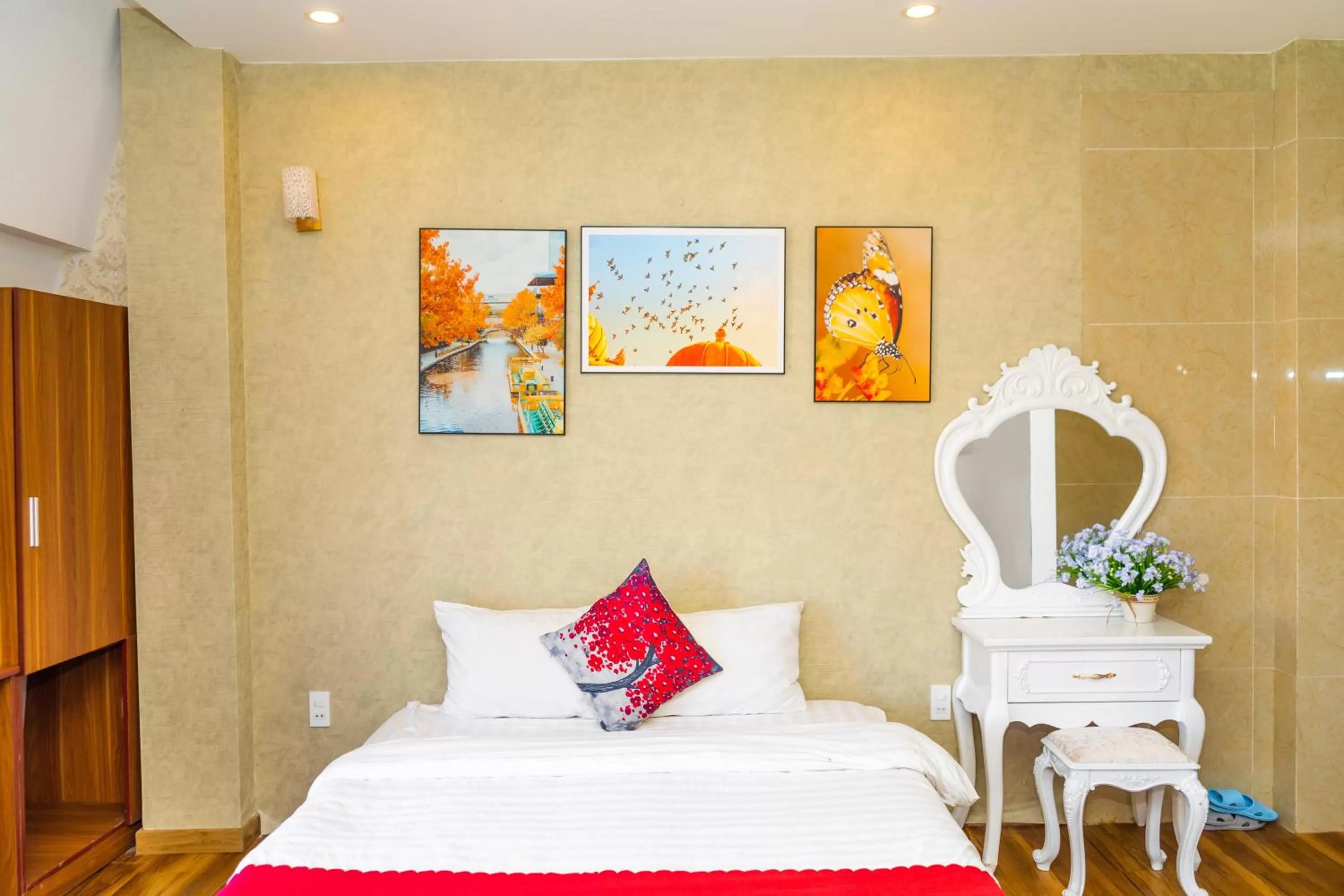 Bed in Ngàn Phố Studio & Love Hotel