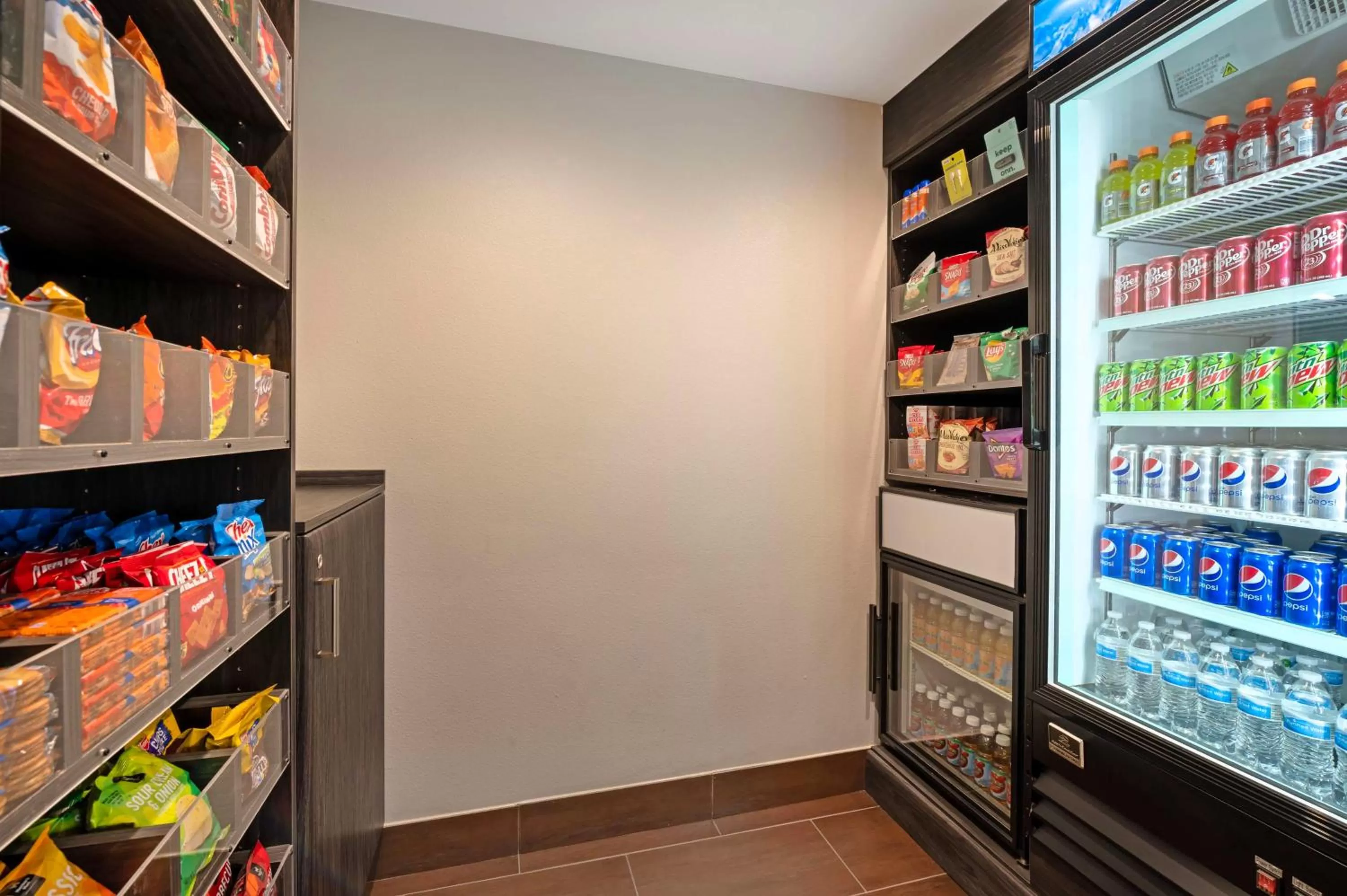 Property building in Best Western Plus Greenwood Indy South Inn