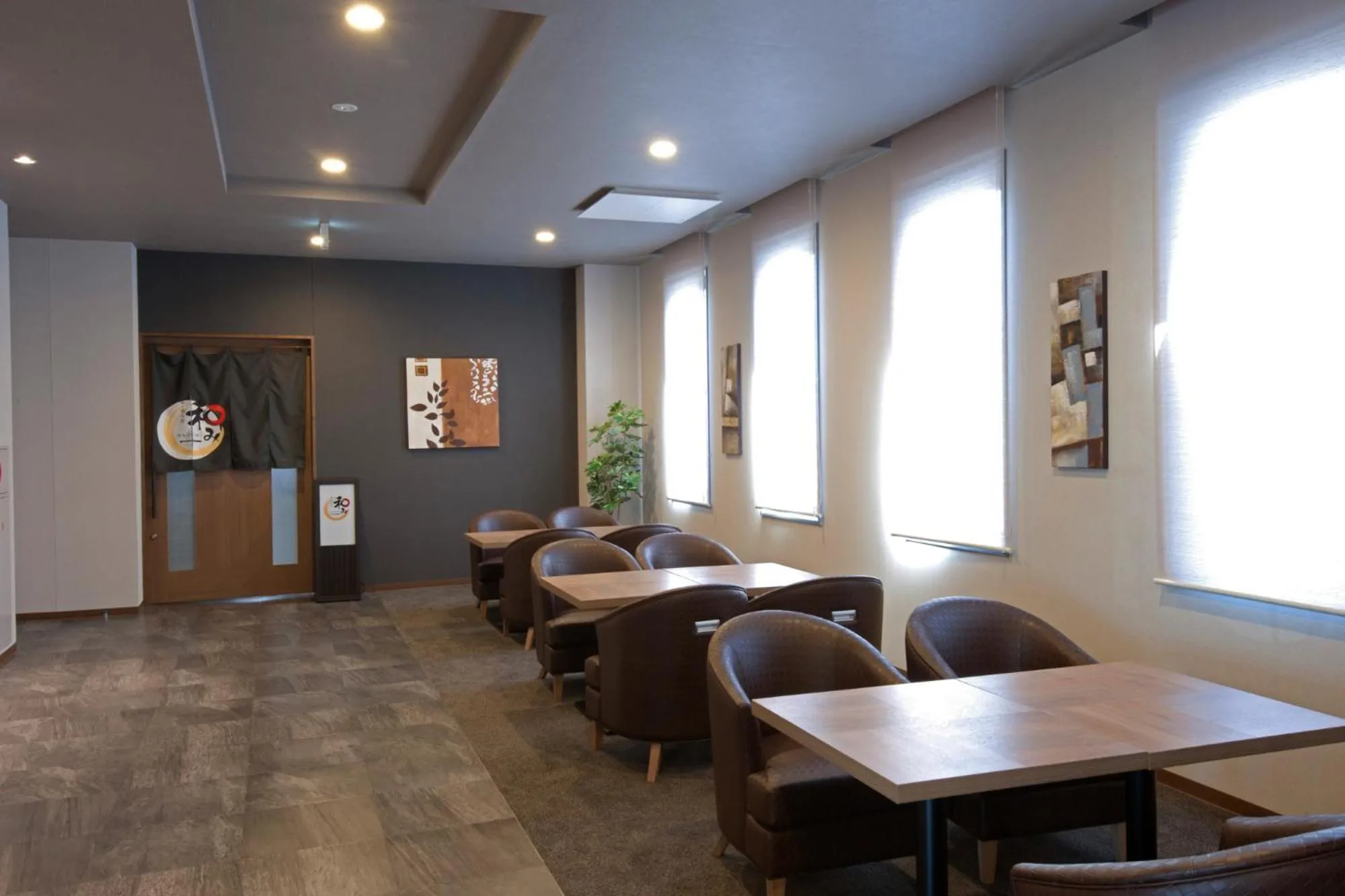 Lobby or reception in Hotel Route-Inn Yamagata Minami -Daigaku Byoin Mae-
