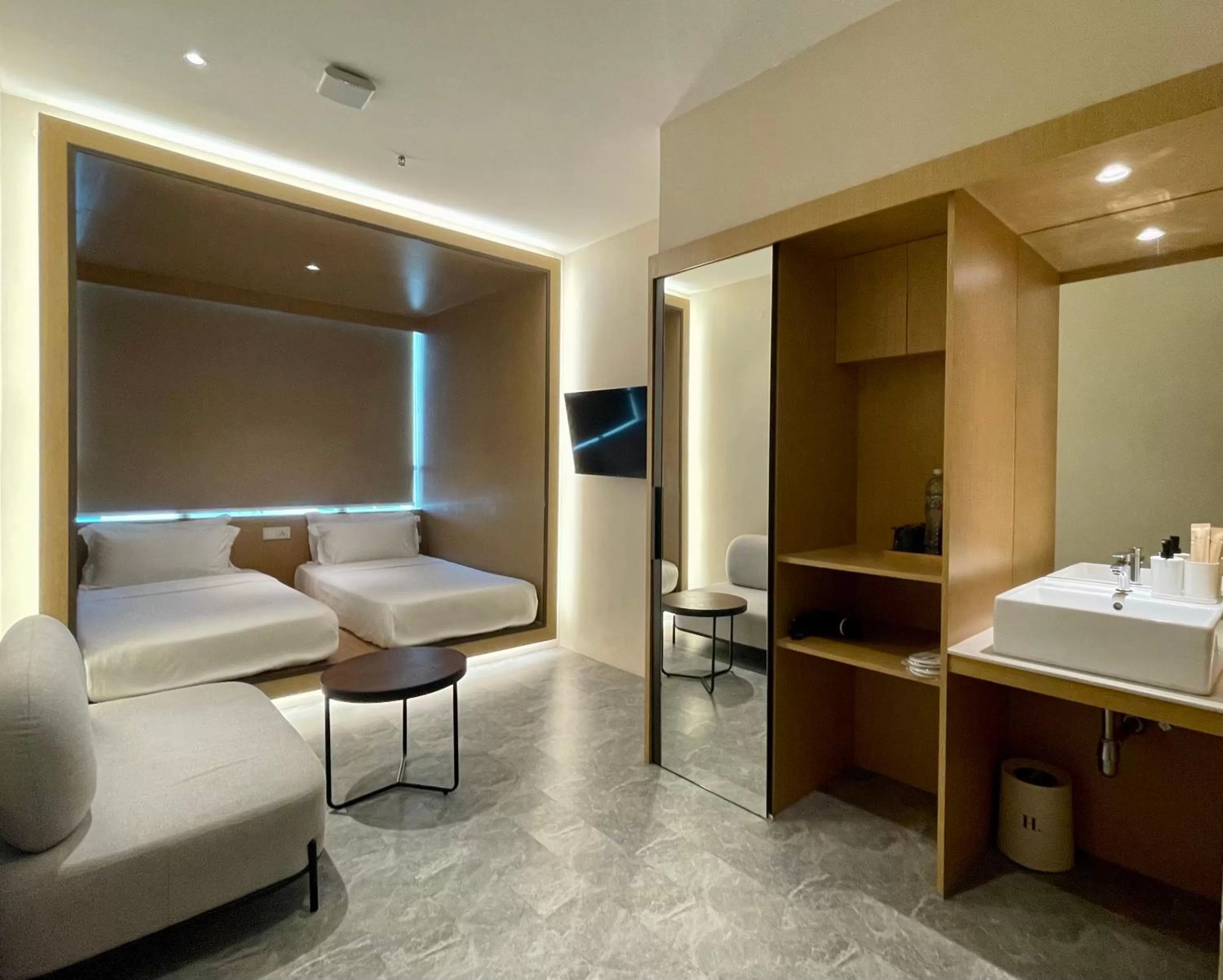 Bedroom, Bed in Harper Boutique Hotel at Sutera Avenue
