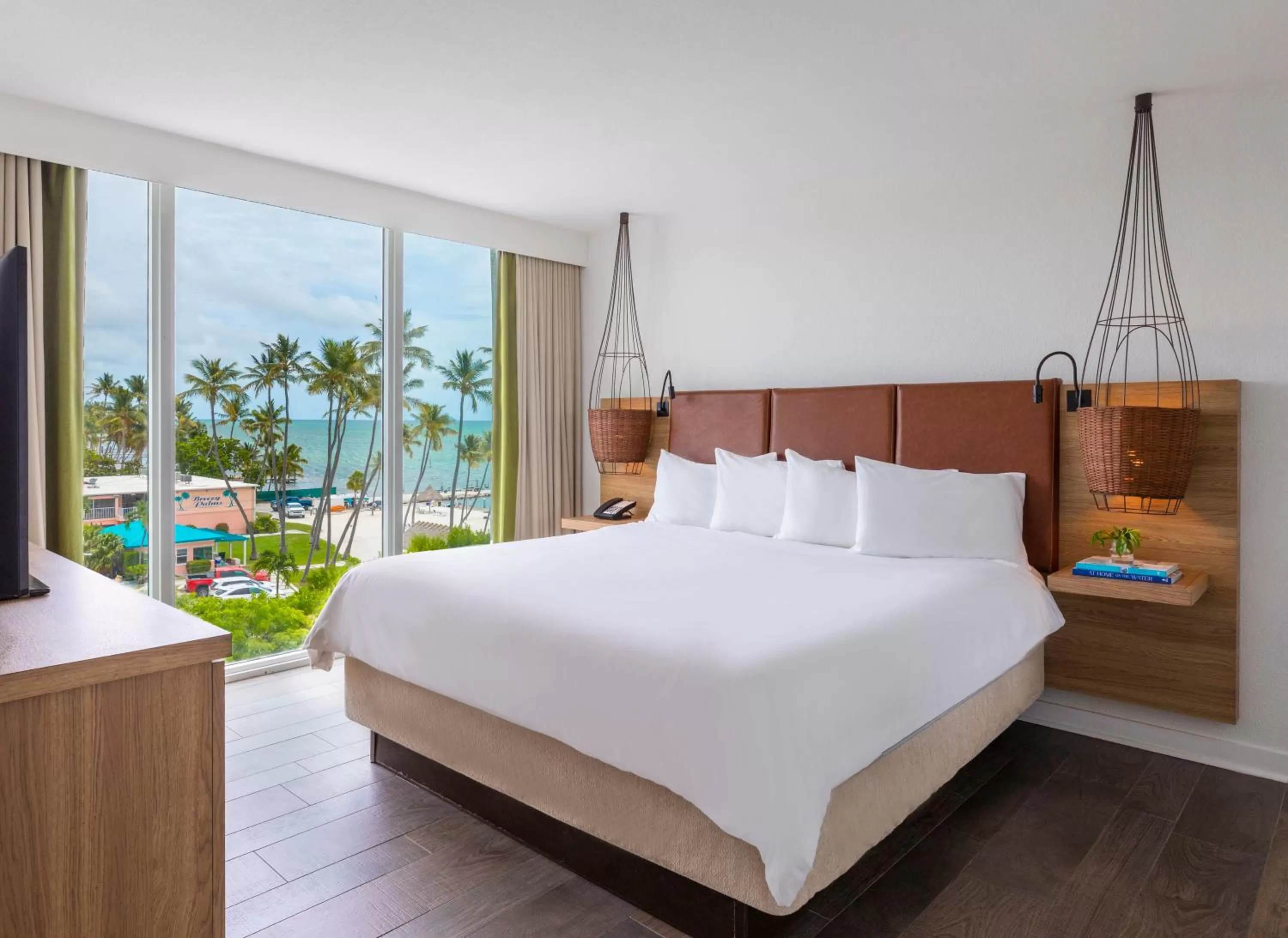 Bed in Amara Cay Resort