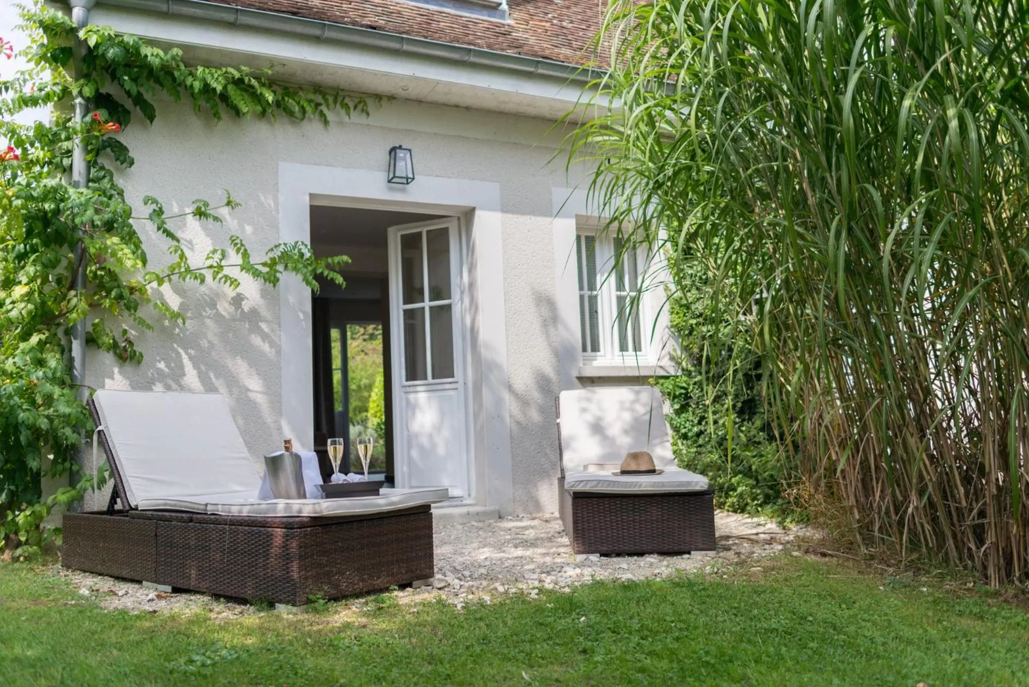 Patio in Domaine de Bellevue, The Originals Relais