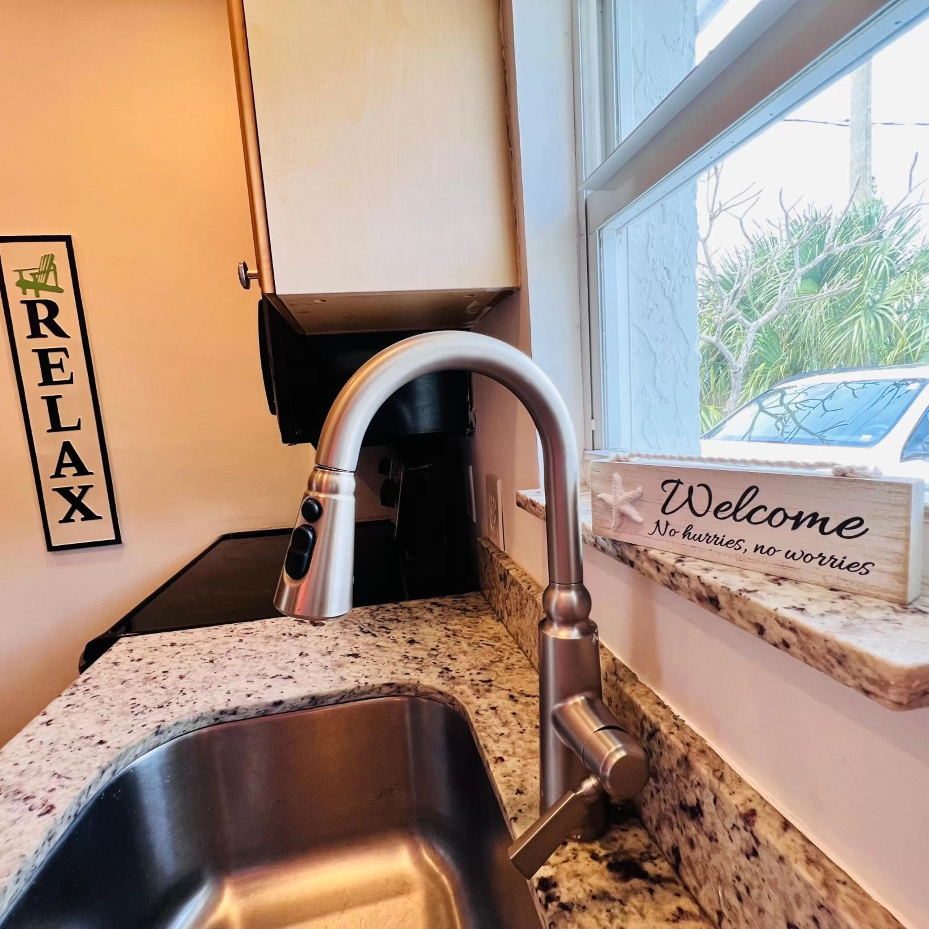 Kitchen or kitchenette in CocoBay 2BR Condos Near Beach, Galleria Mall, Wilton Manors, Cruise Port