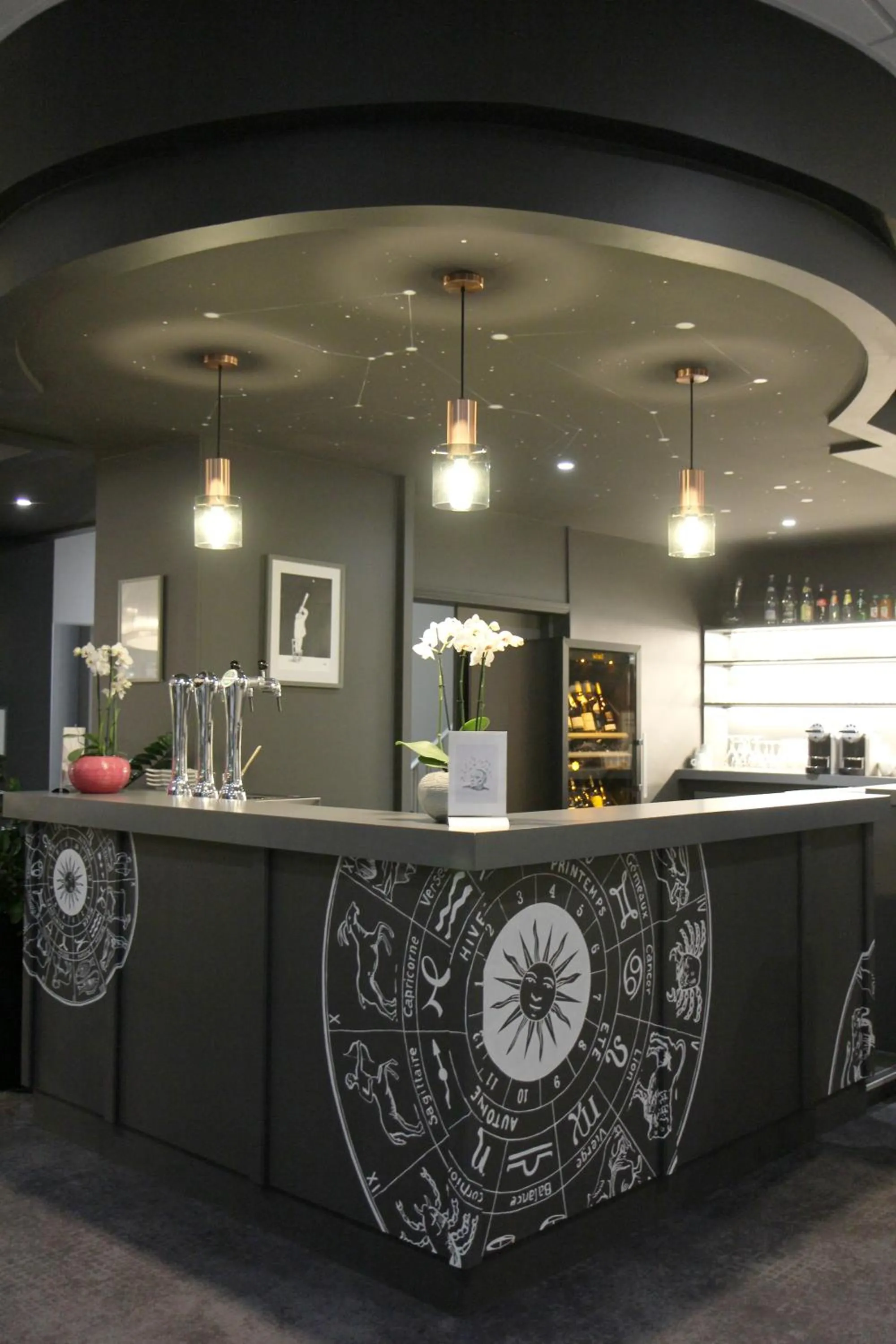 Lobby or reception in Hotel Litteraire Alexandre Vialatte, BW Signature Collection