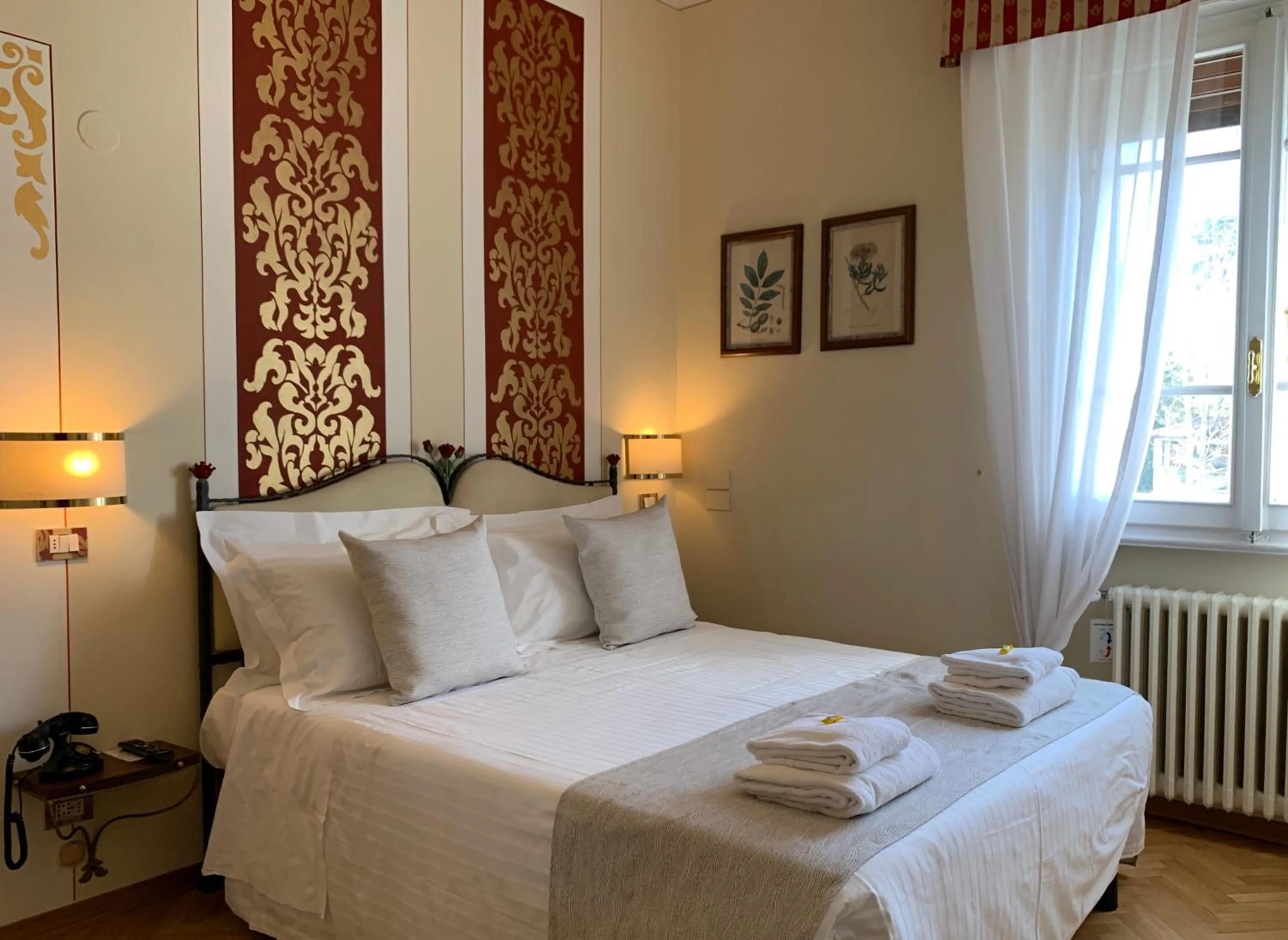 Photo of the whole room, Bed in Hotel David