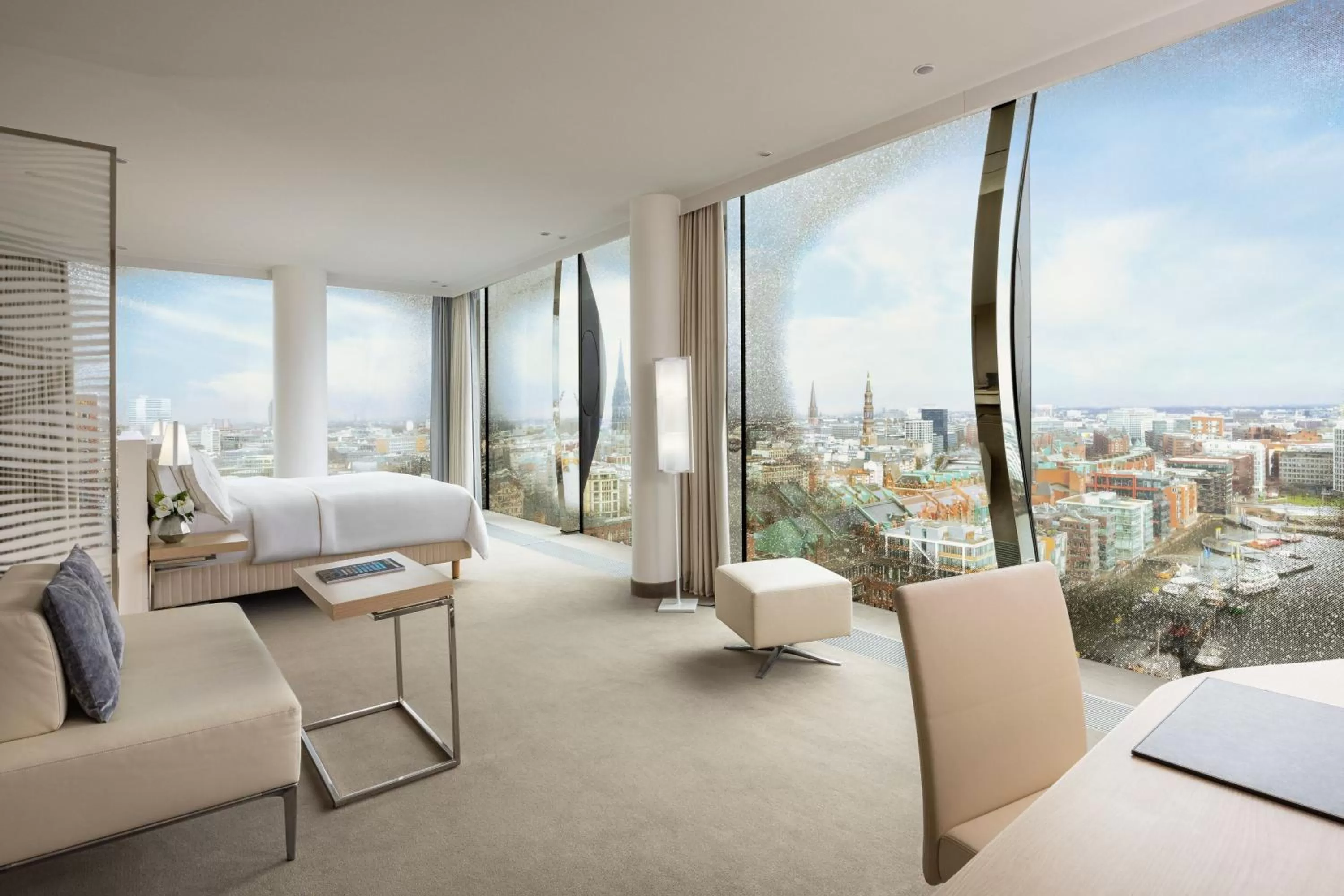 Photo of the whole room, Bed in The Westin Hamburg Elbphilharmonie