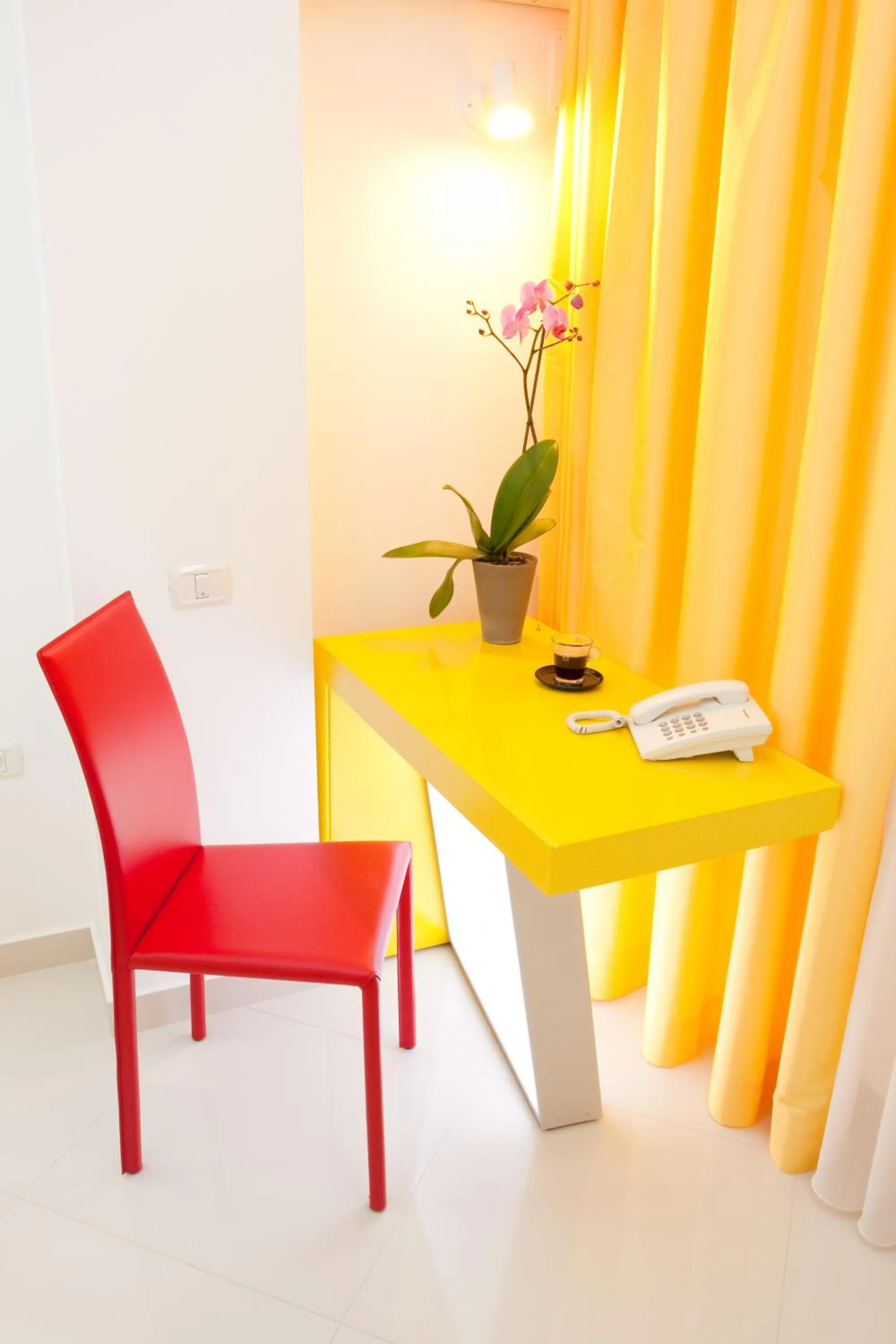 Decorative detail in Christina Hotel