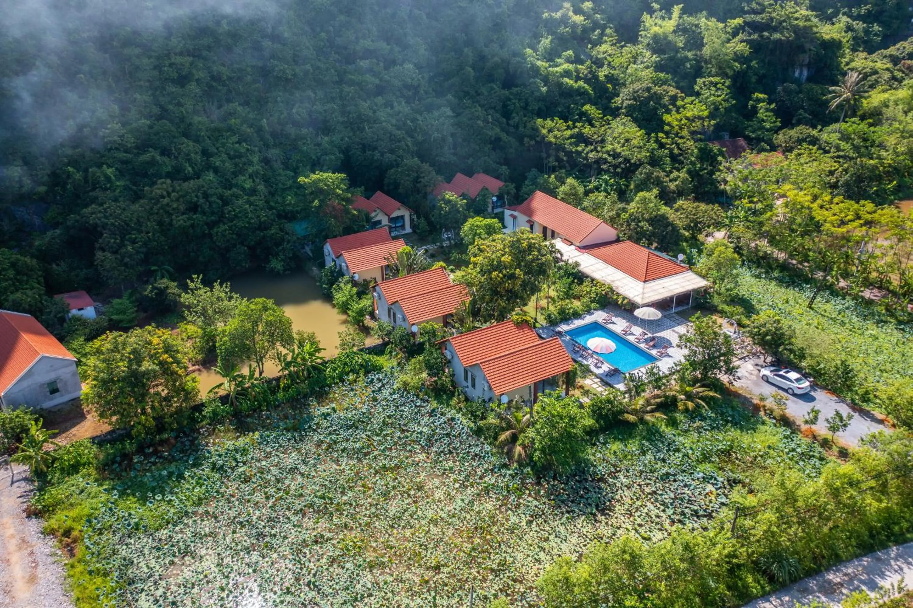 Property building in Trang An Retreat