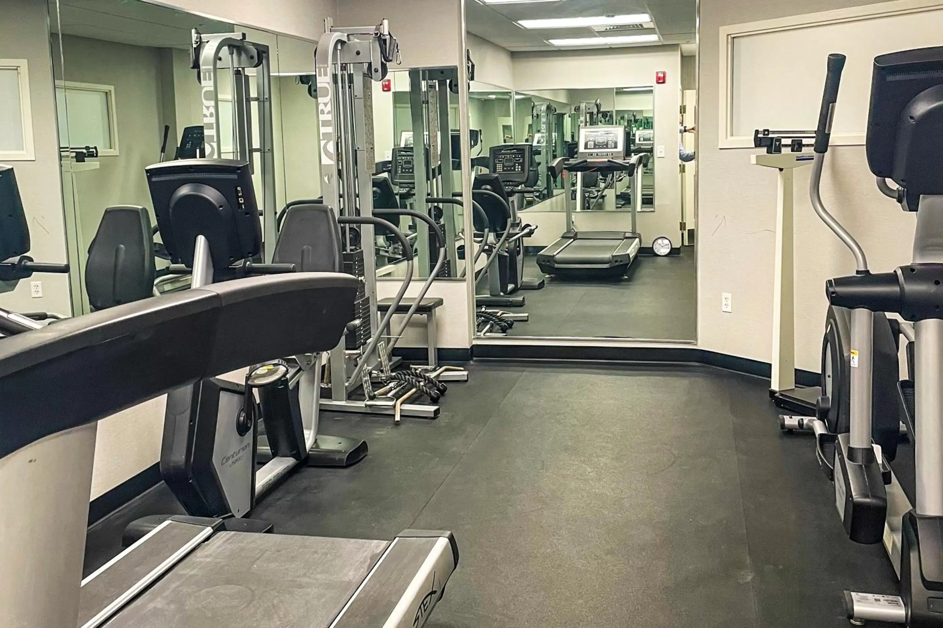 Fitness centre/facilities in Wingate by Wyndham Panama City Area Lynn Haven