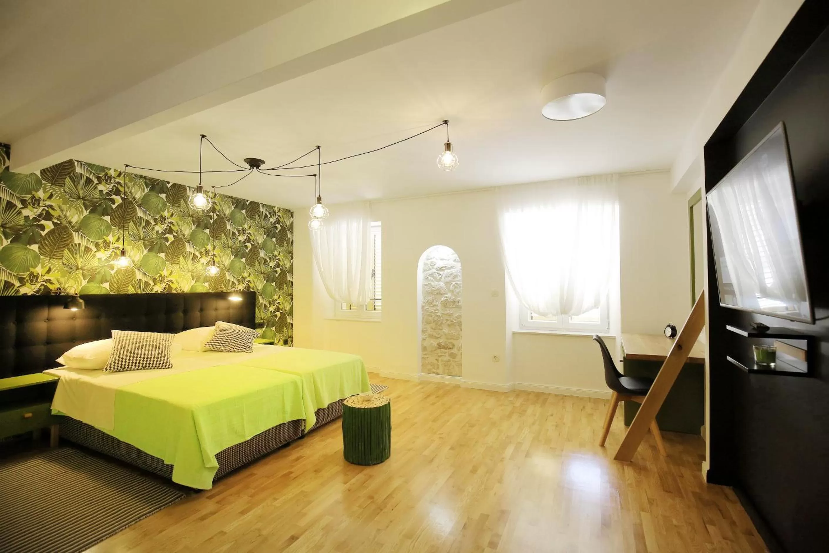 Bed in Central Apartments Integrated Hotel