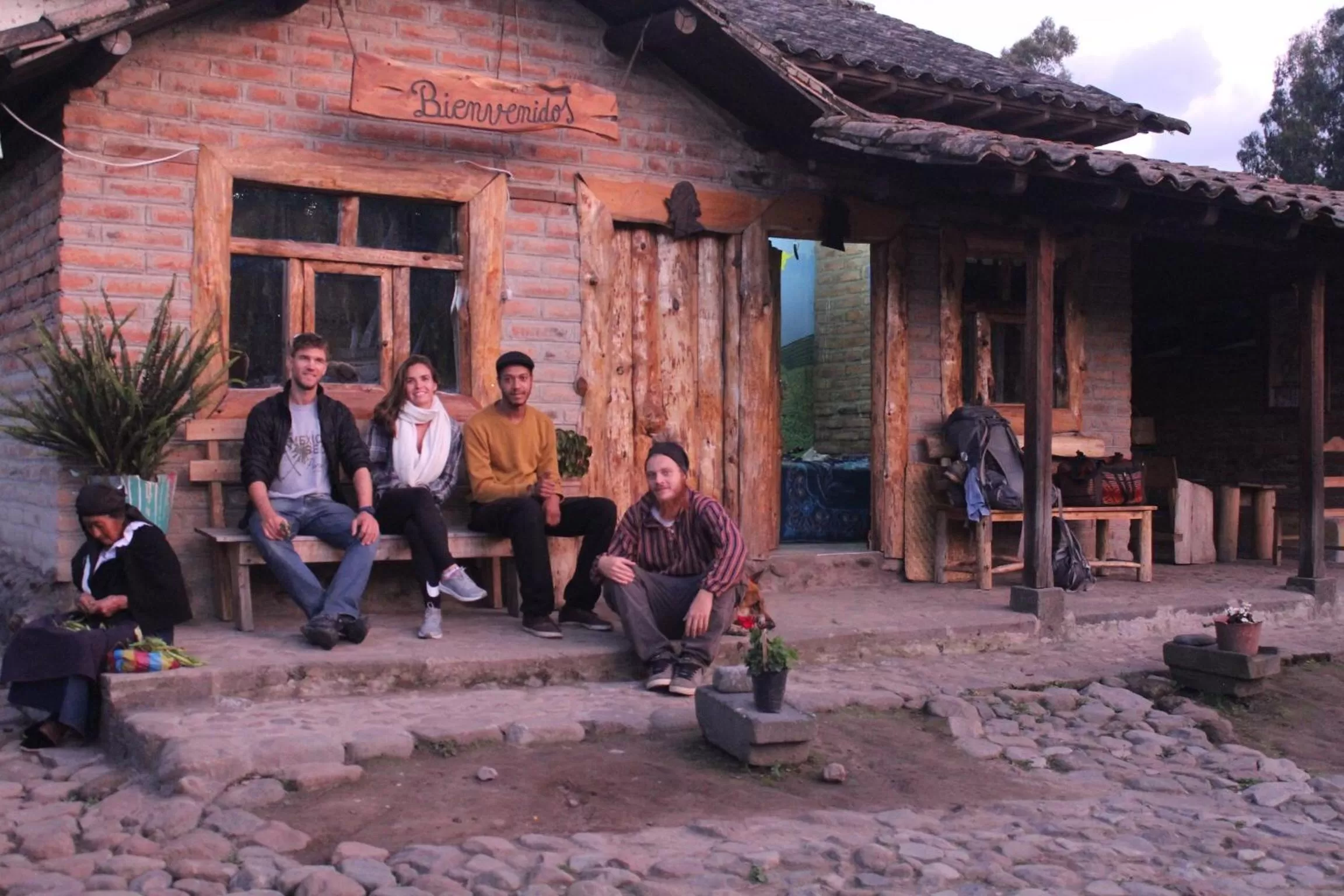 People in El Tio Hostal