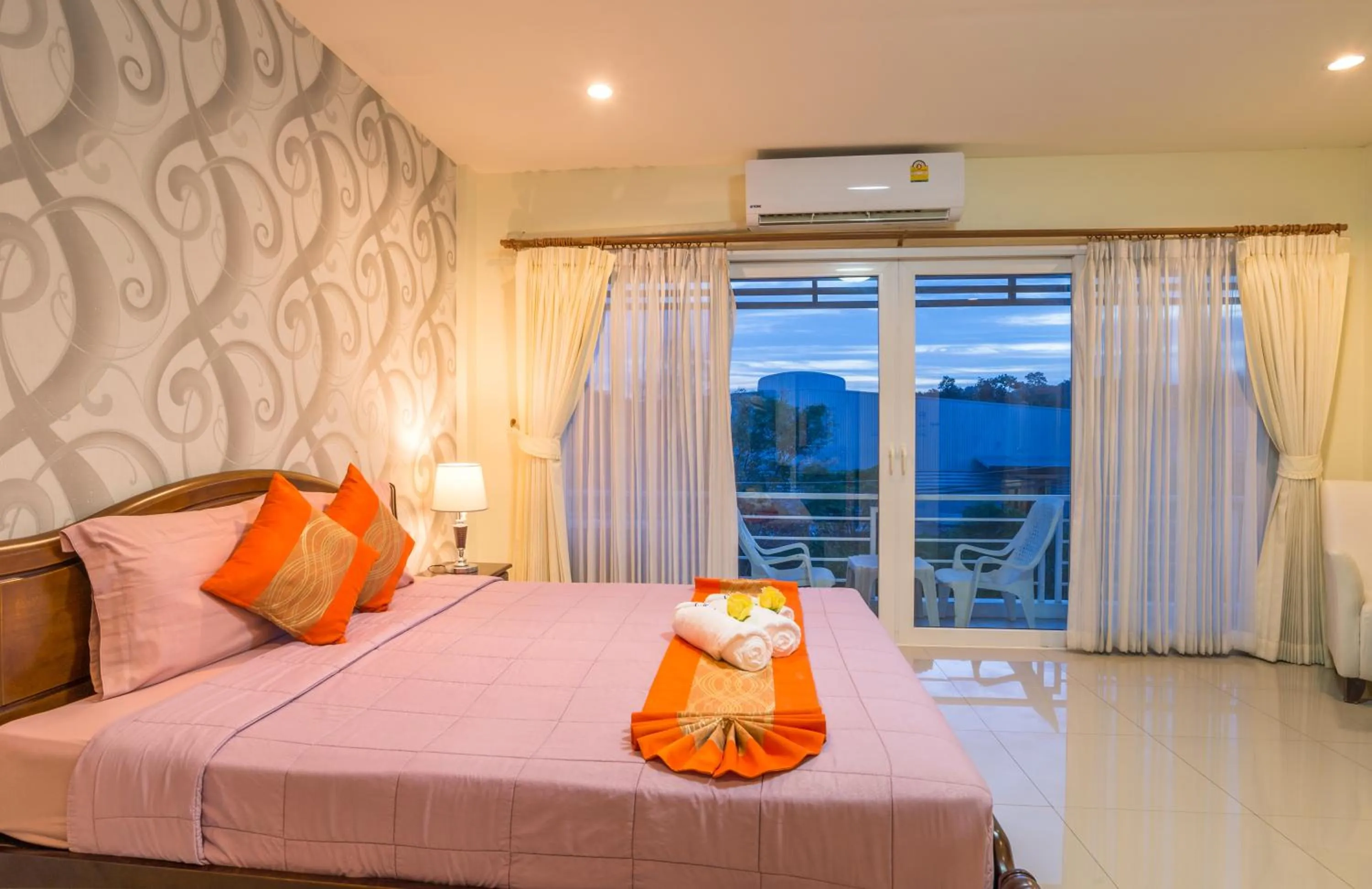 Property building, Bed in Alisa Krabi Hotel-SHA Plus