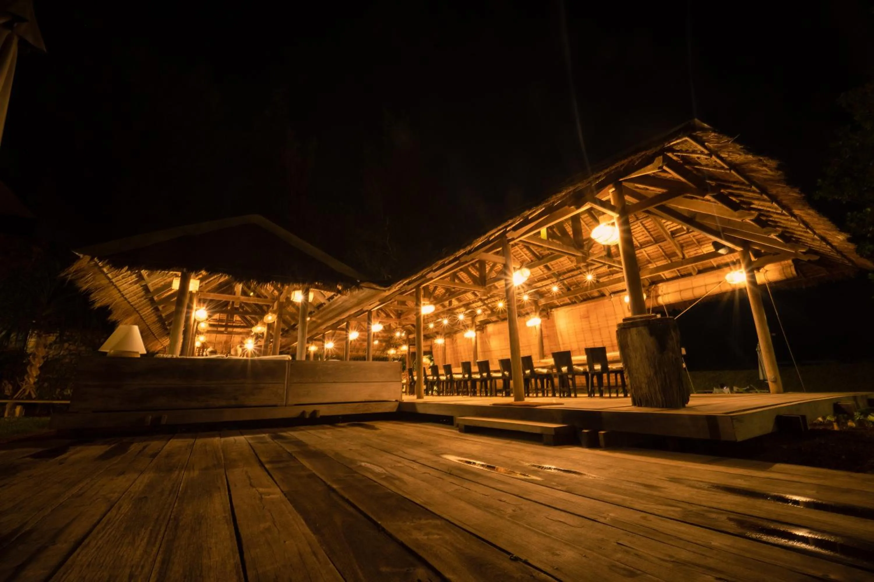 Restaurant/places to eat in Knai Bang Chatt Resort