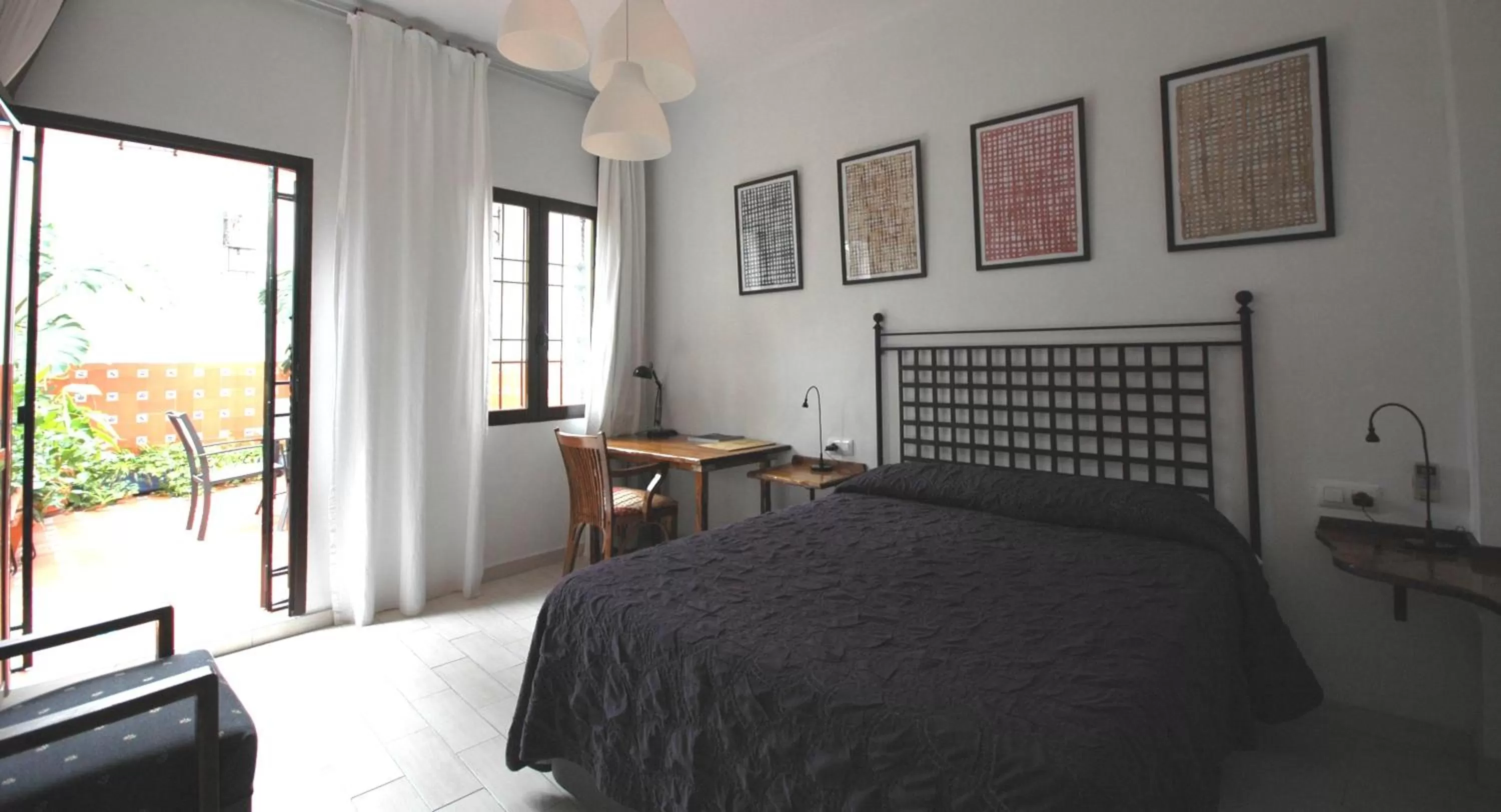 Bed in Hotel Casa de los Azulejos