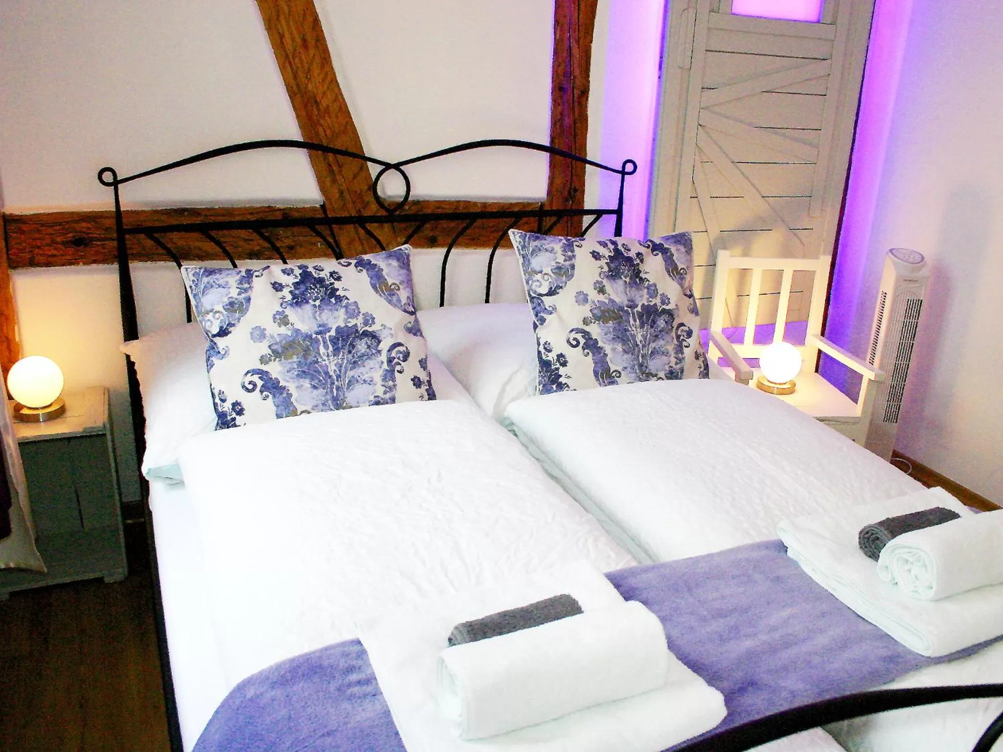 Photo of the whole room, Bed in Boutique Hotel Little Venezia