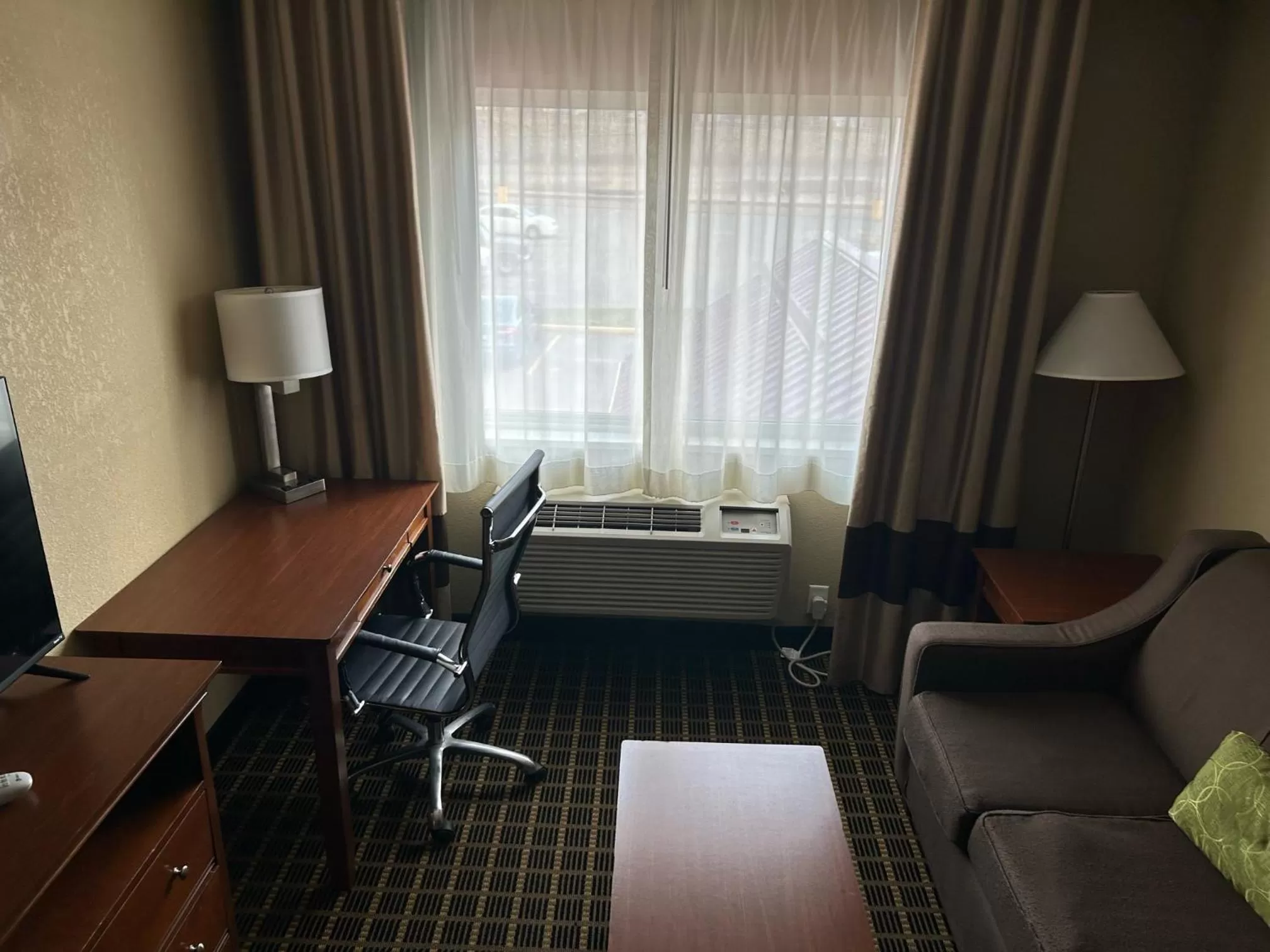 Bed in Quality Inn & Suites