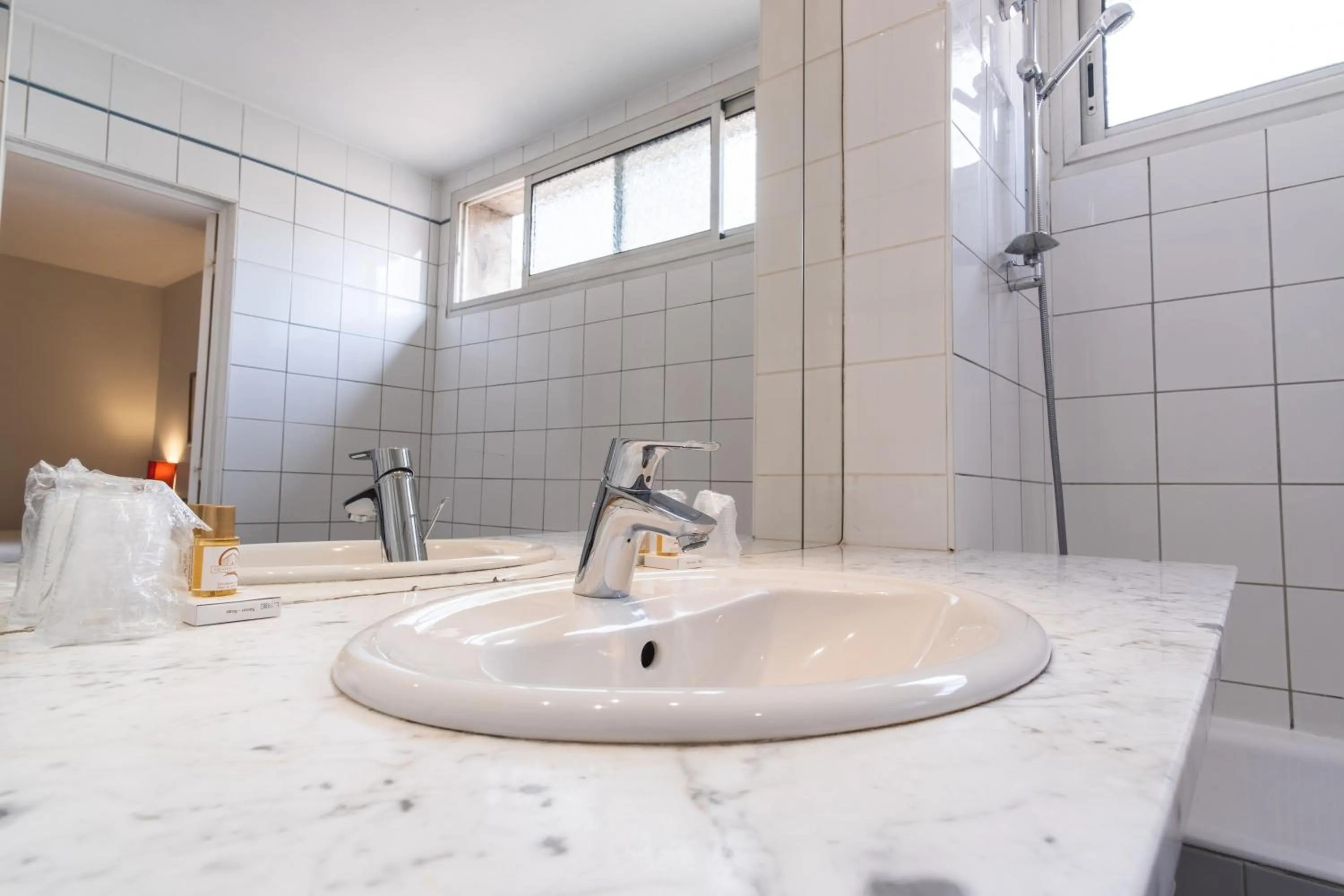 Superior Double Room in Hotel Ours Blanc - Victor Hugo