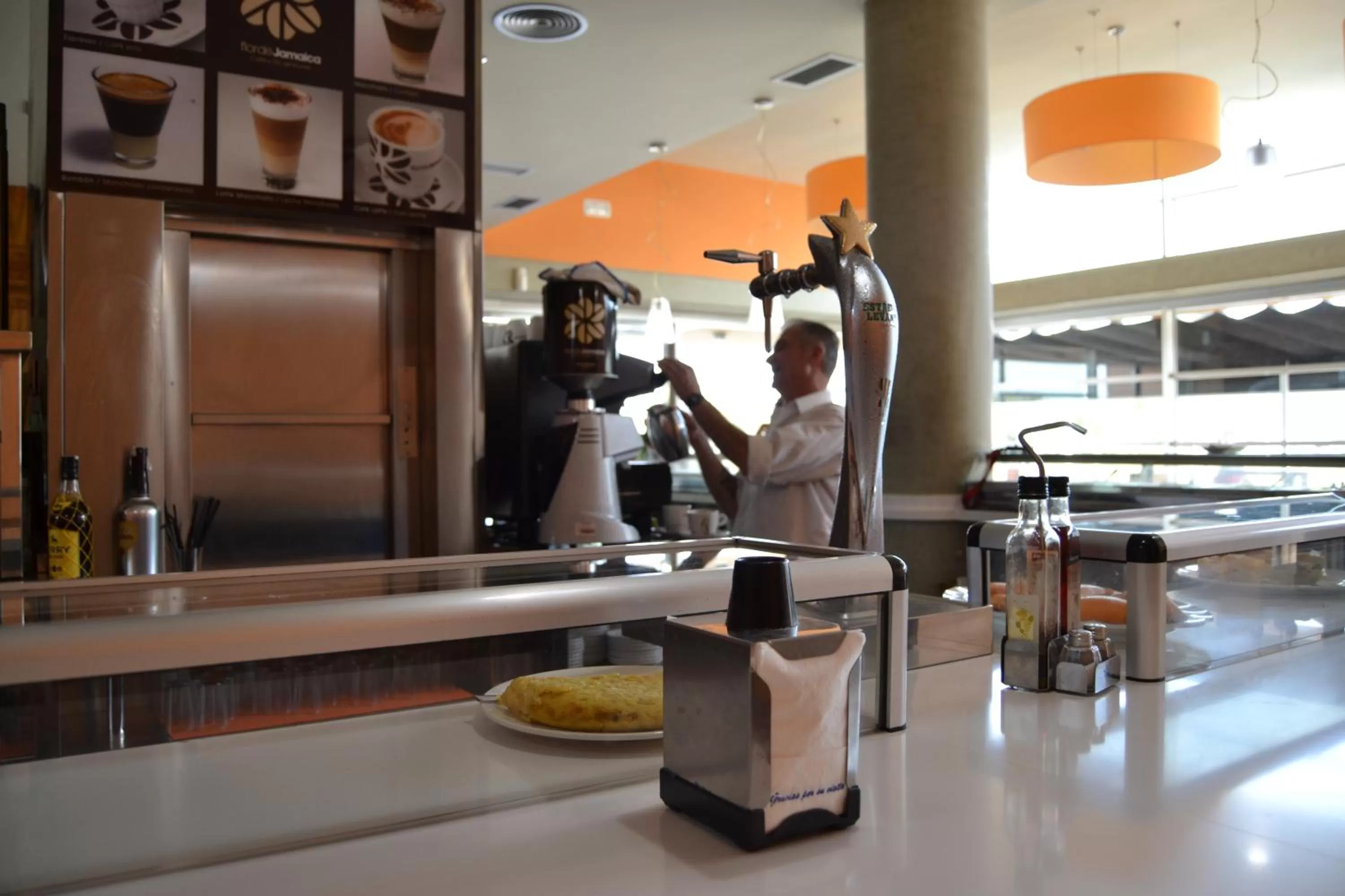 Banquet/Function facilities in Torrecobijo